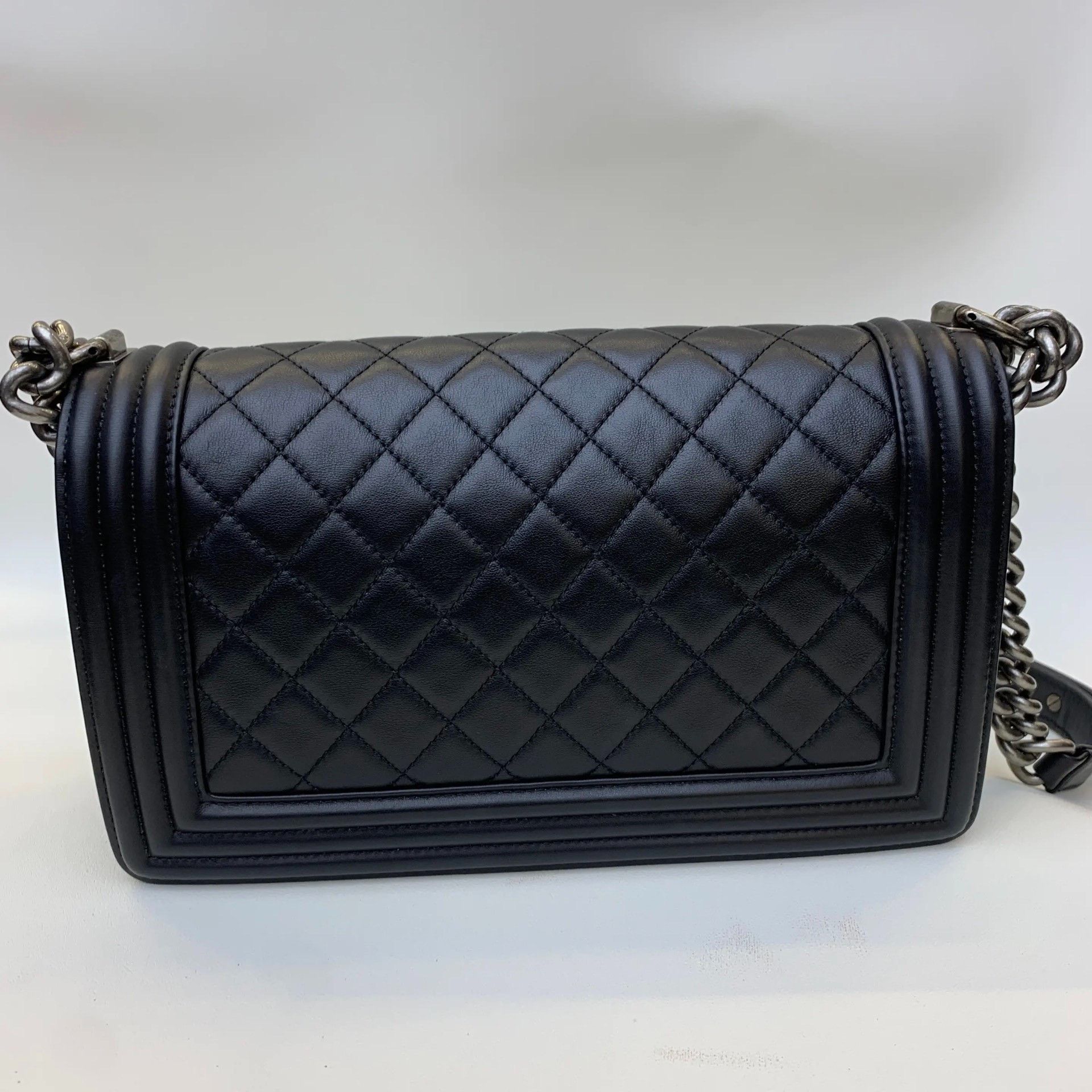 Chanel Pre-loved Bag Very good condition Size ONE SIZE - 6 Thumbnail