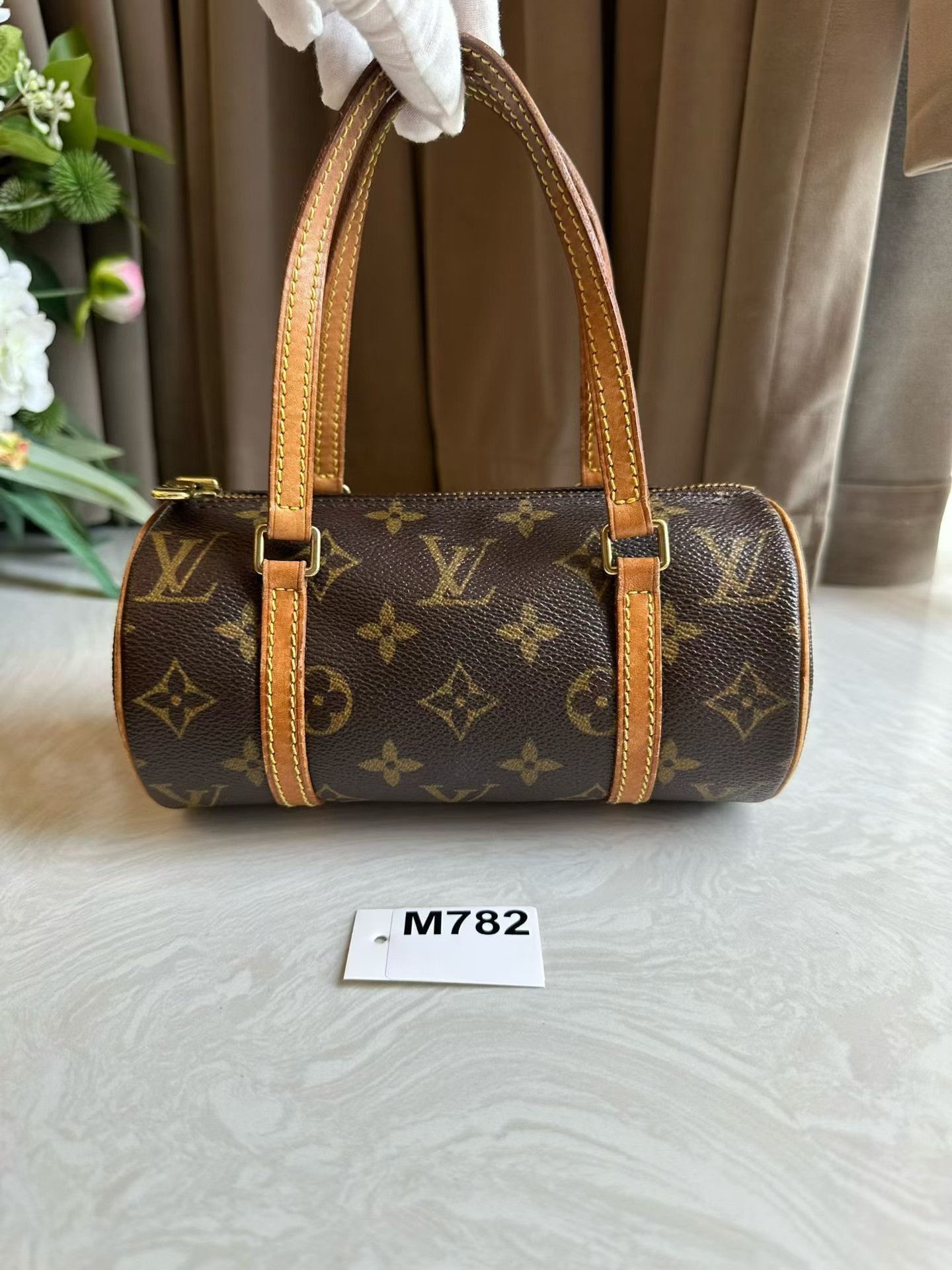 Louis Vuitton Pre-loved Bag Very good condition Size ONE SIZE - 8 Thumbnail