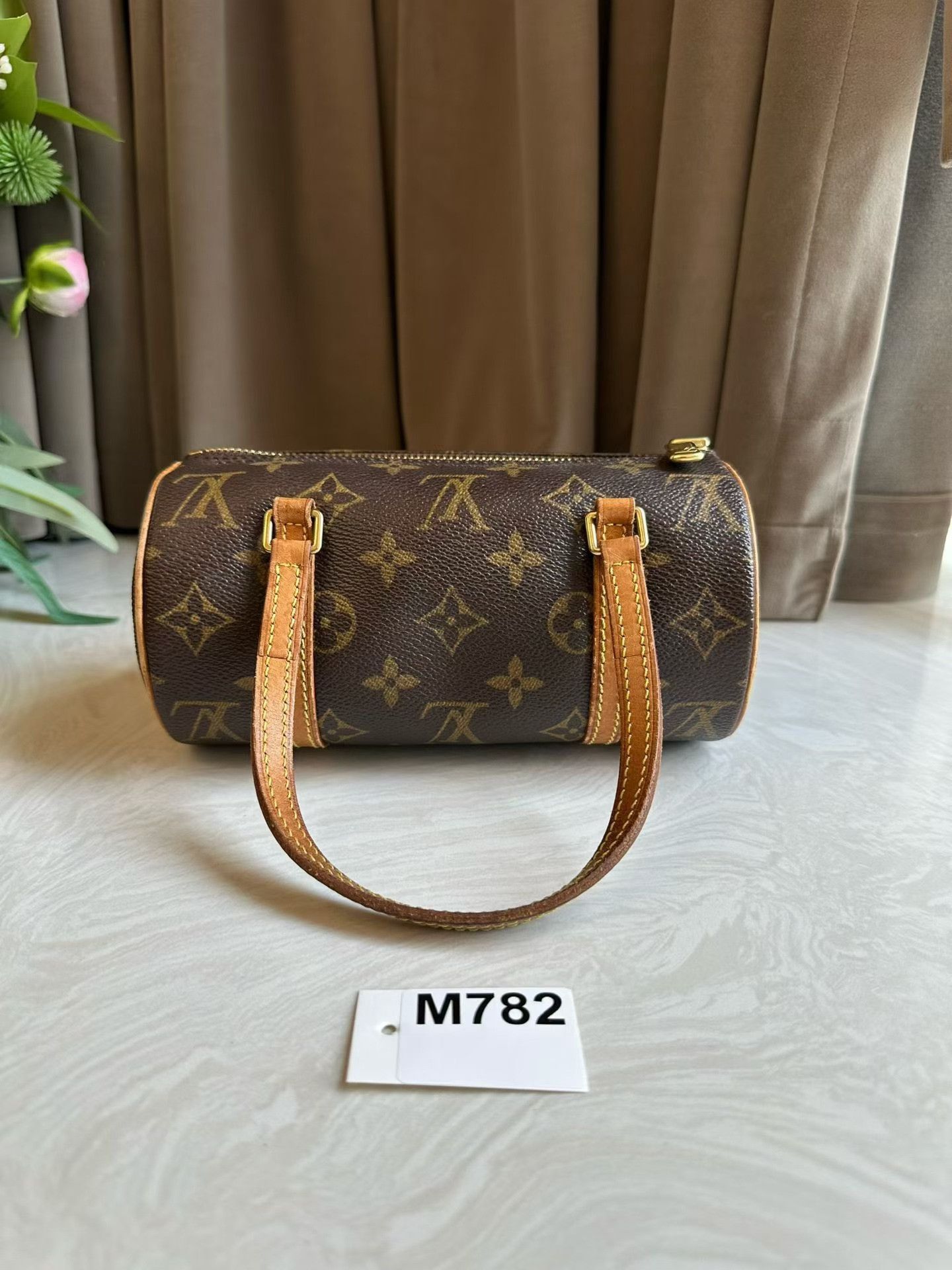 Louis Vuitton Pre-loved Bag Very good condition Size ONE SIZE - 3 Thumbnail