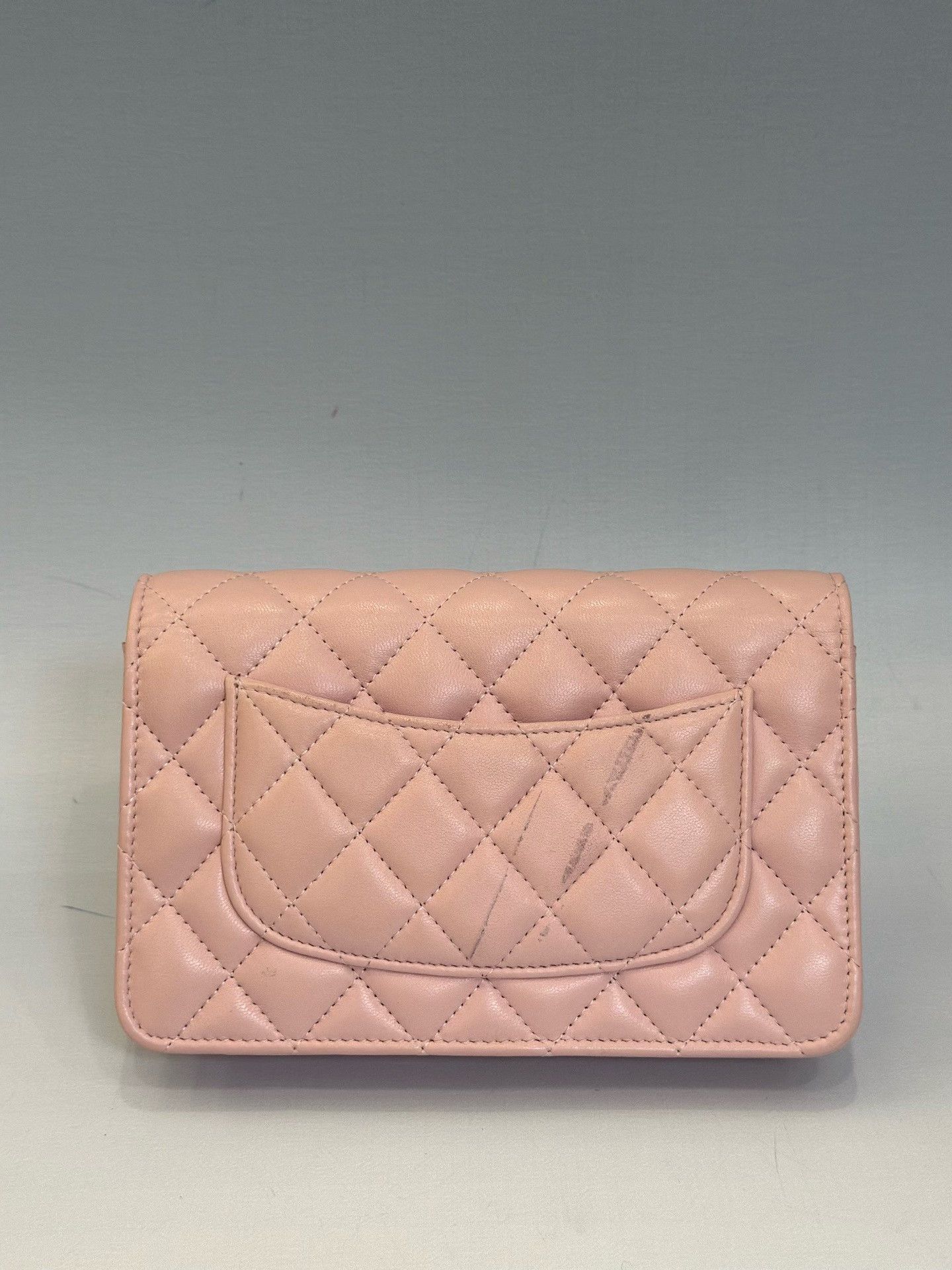 Chanel Pre-loved Bag Very good condition Size ONE SIZE - 4 Thumbnail