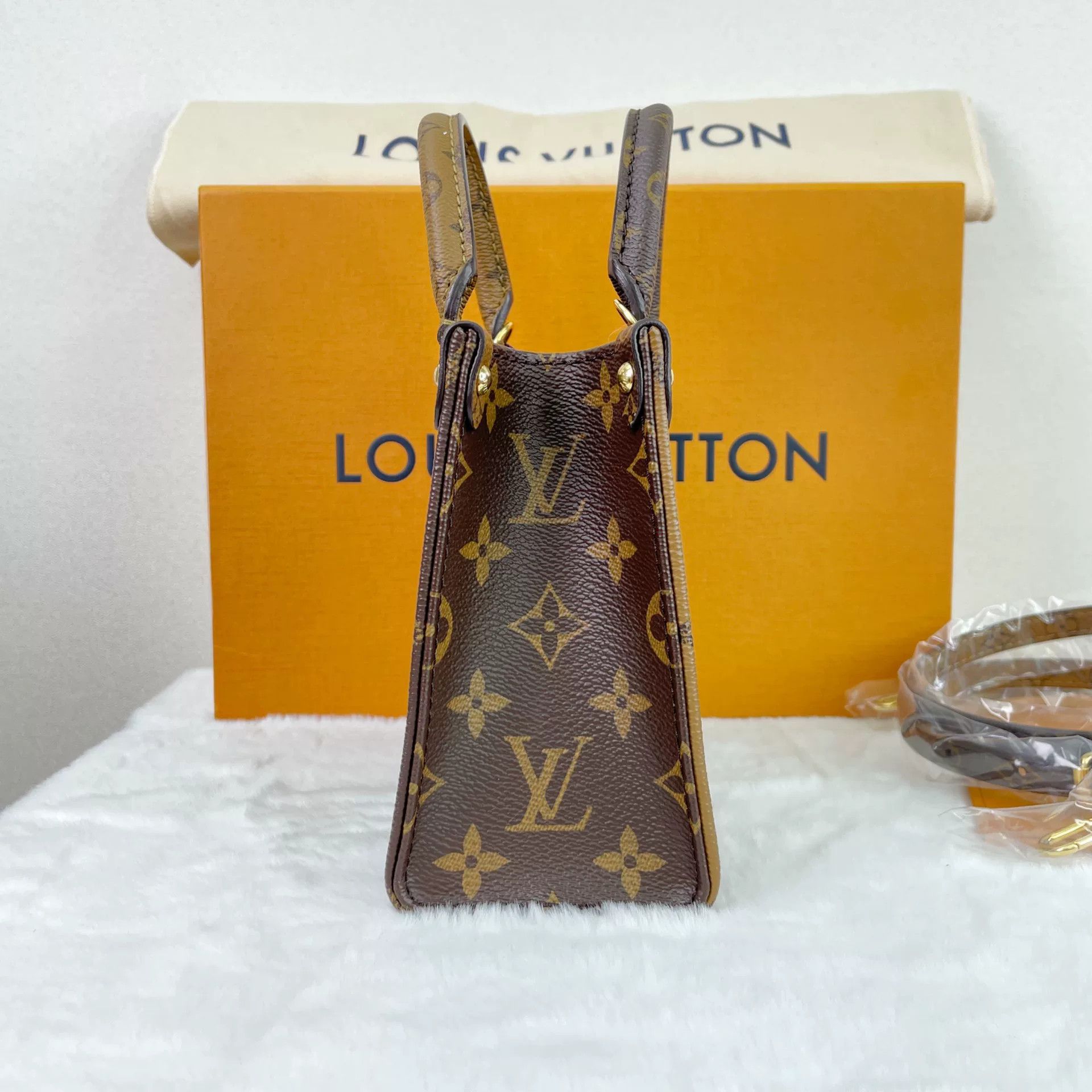 Louis Vuitton Pre-loved Bag Very good condition Size ONE SIZE - 3 Thumbnail