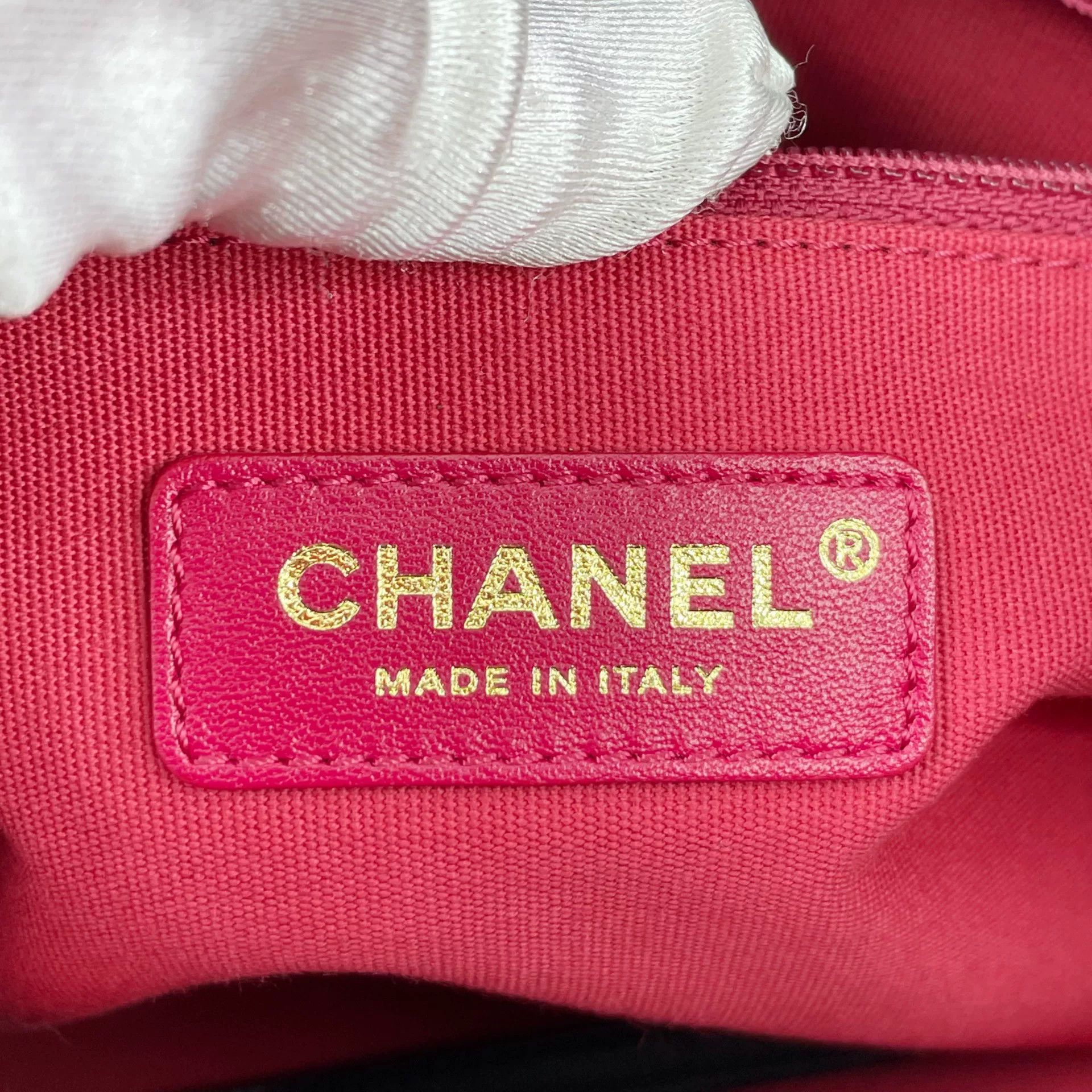 Chanel Pre-loved Bag Very good condition Size ONE SIZE - 9 Thumbnail