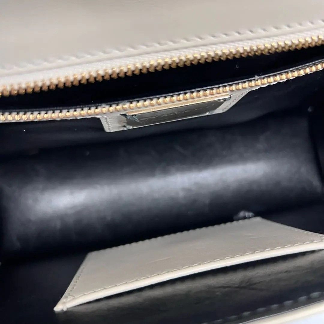Bvlgari Pre-loved Bag Very good condition Size ONE SIZE - 9 Thumbnail
