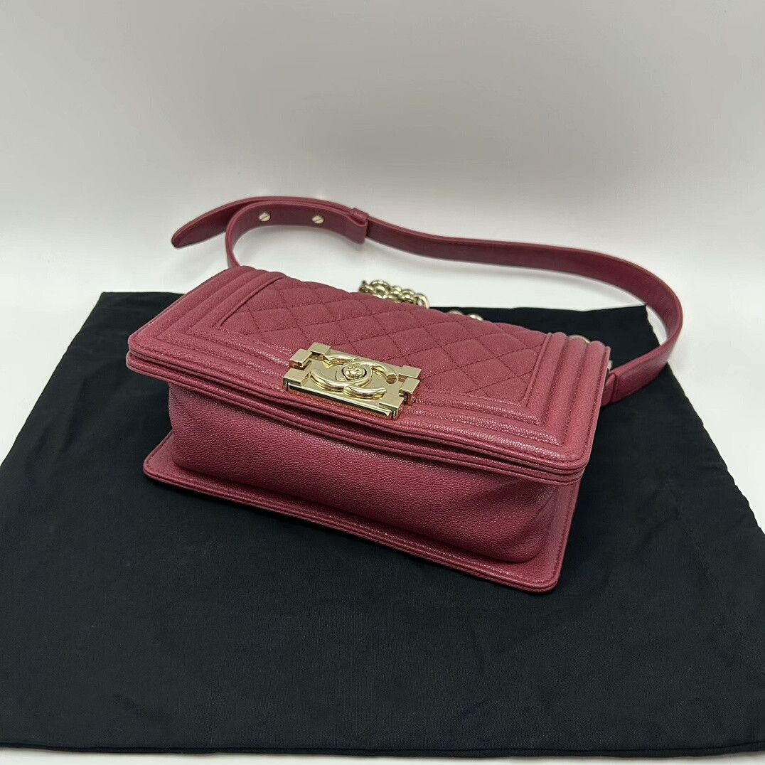 Chanel Pre-loved Bag Very good condition Size ONE SIZE - 4 Thumbnail