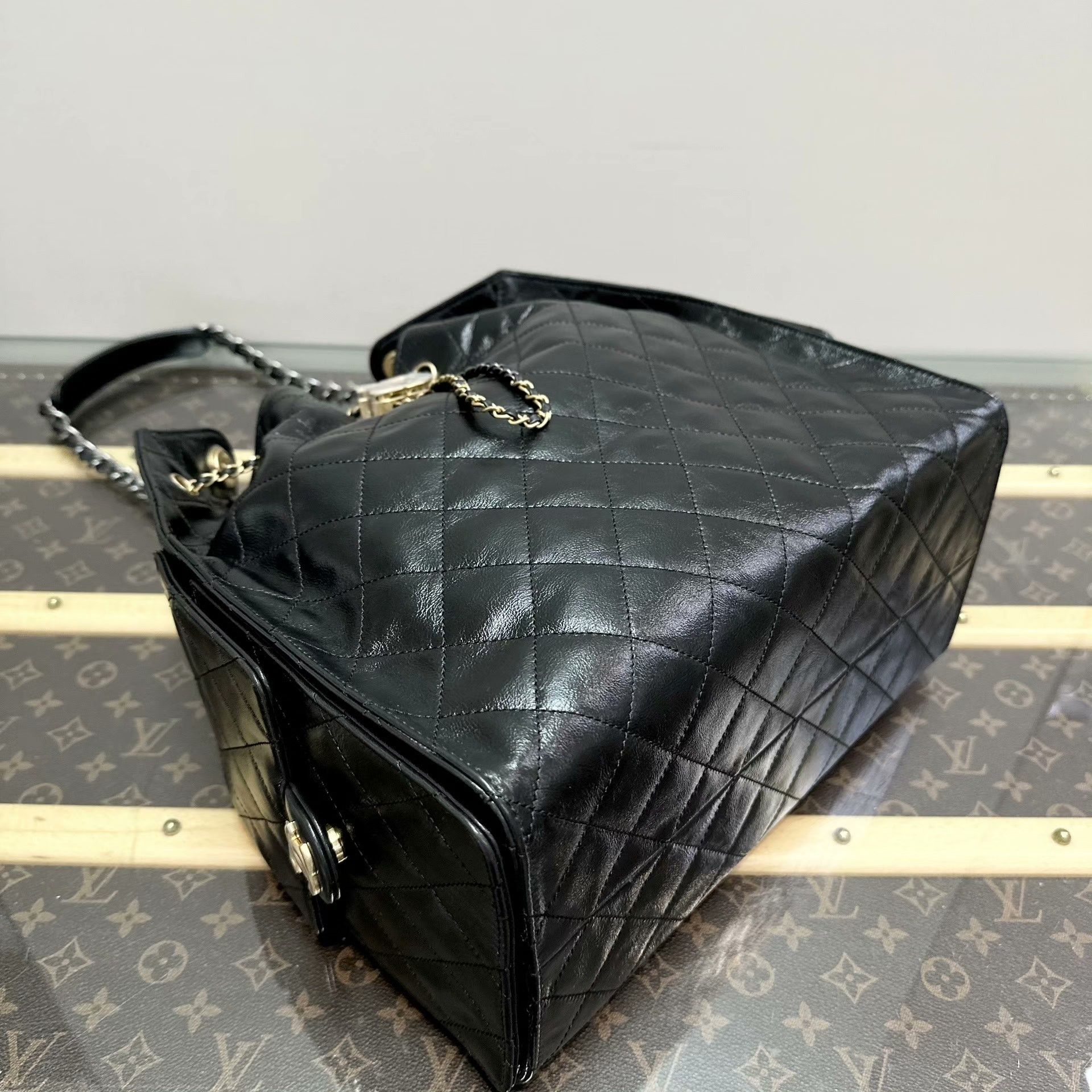 Chanel Pre-loved Bag Very good condition Size ONE SIZE - 4 Thumbnail
