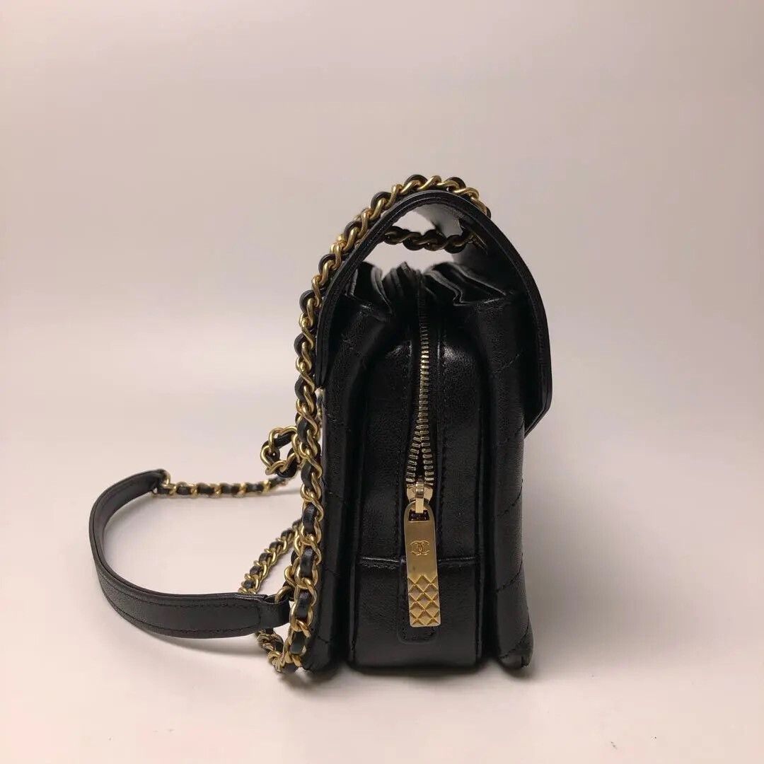 Chanel Pre-loved Bag Very good condition Size ONE SIZE - 2 Thumbnail