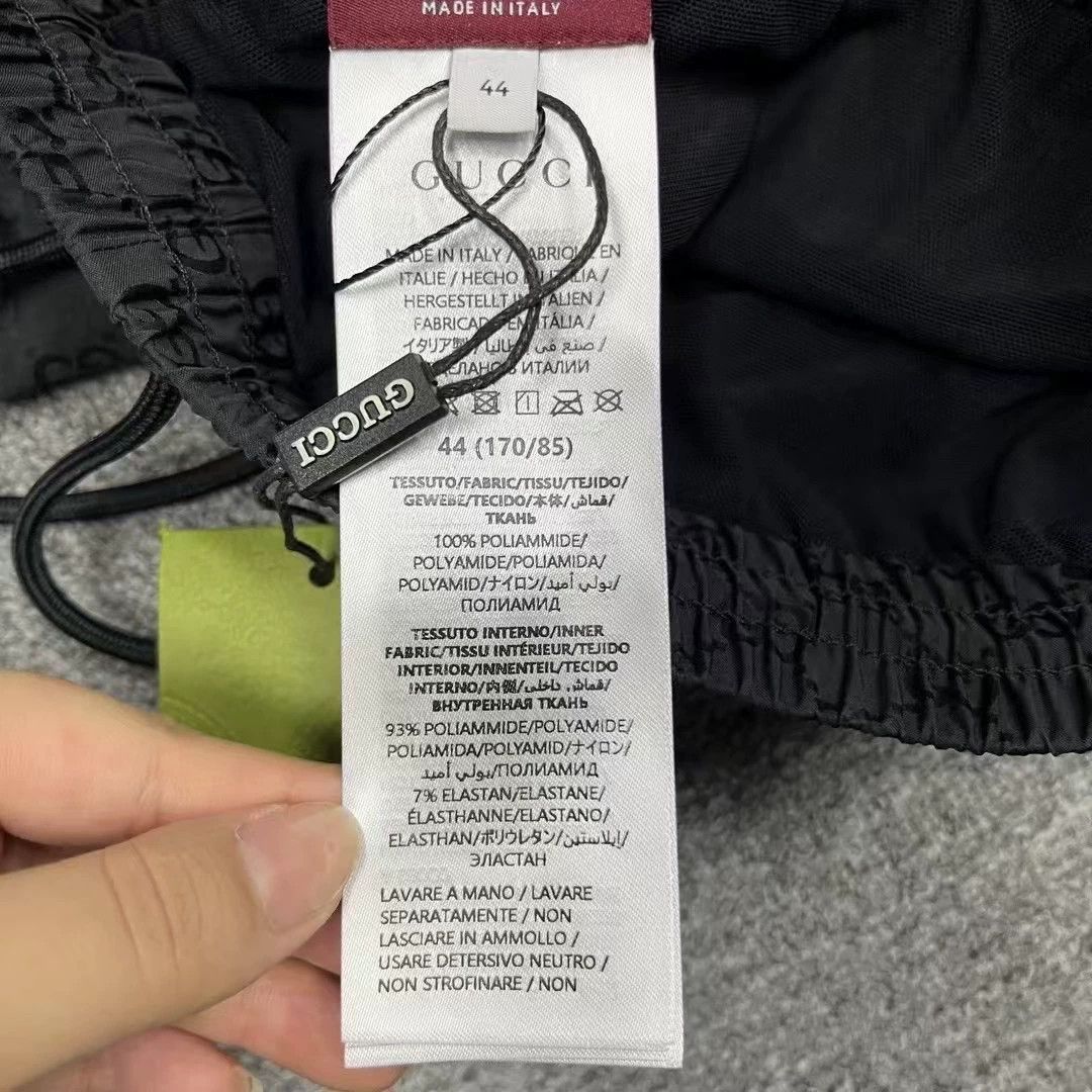 Gucci Gucci Nylon Black Hoodie 44 Men Size US L / EU 52-54 / 3 - 3 Thumbnail