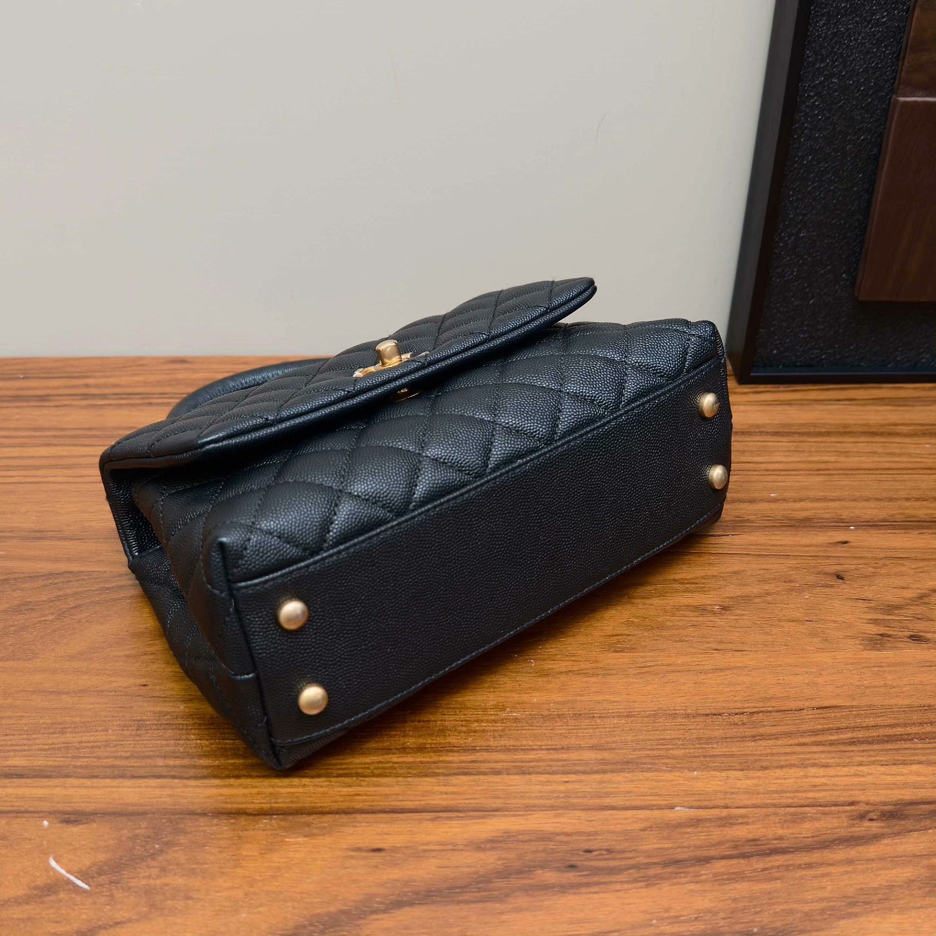 Chanel Pre-loved Bag Very good condition Size ONE SIZE - 3 Thumbnail