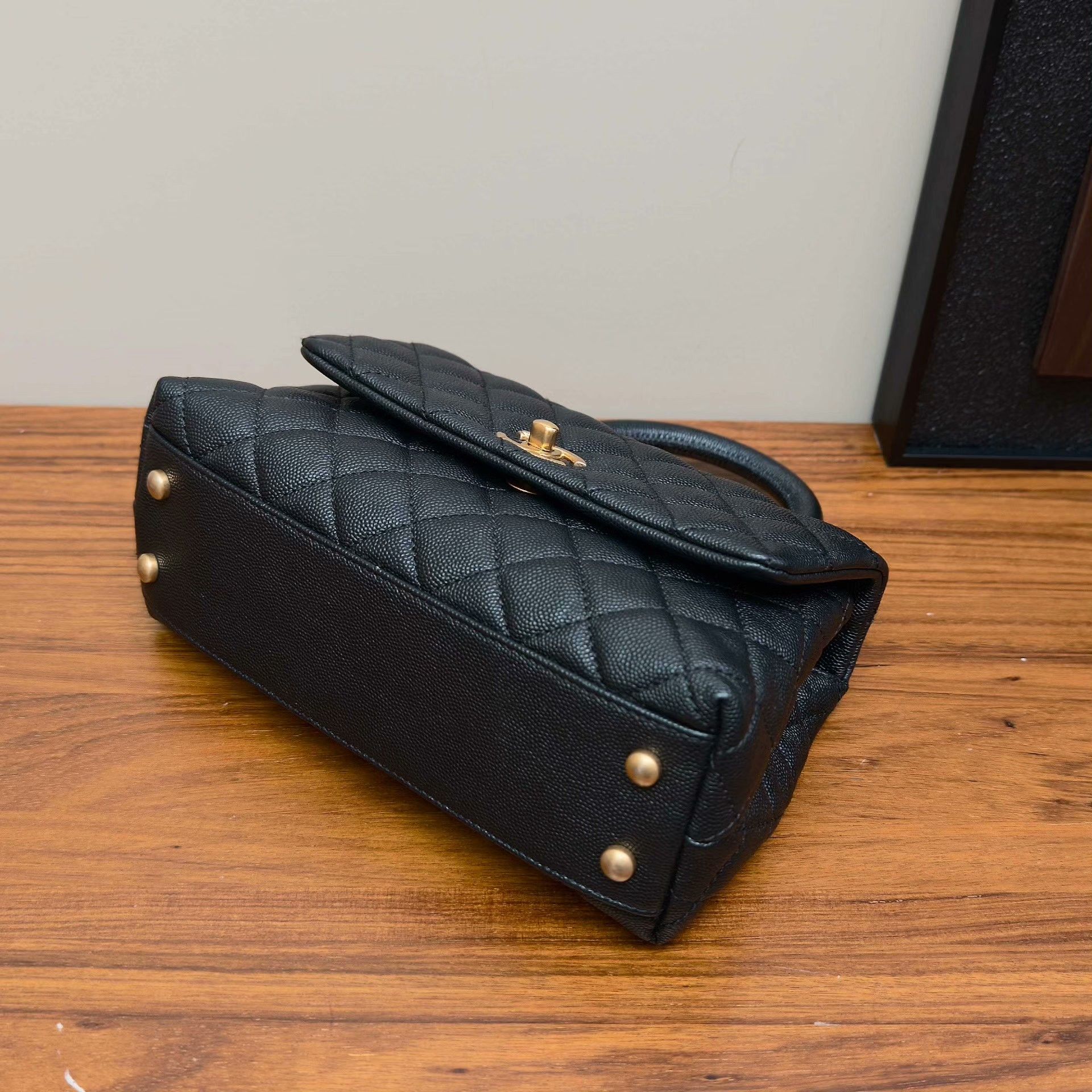 Chanel Pre-loved Bag Very good condition Size ONE SIZE - 4 Thumbnail