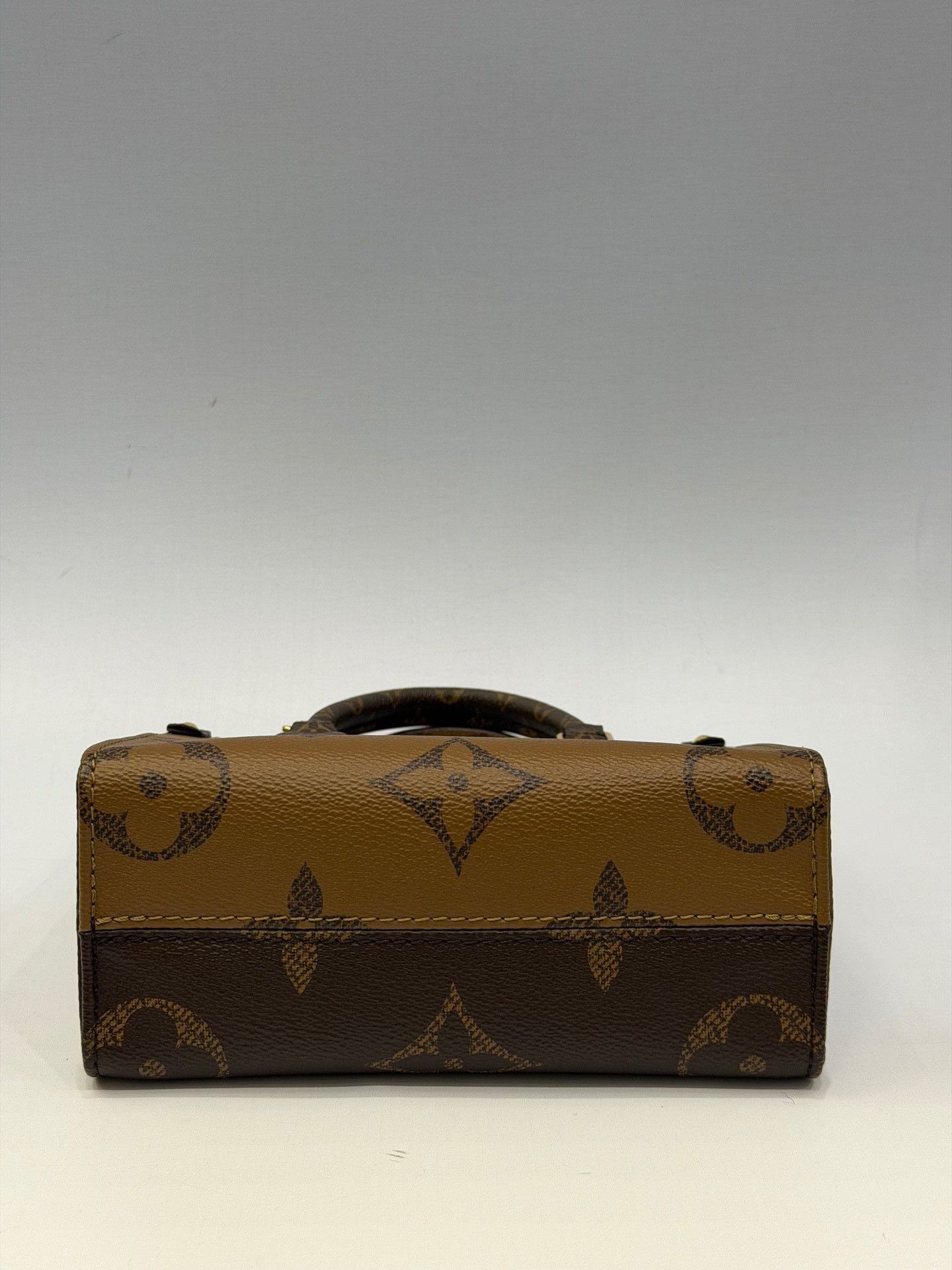 Louis Vuitton Pre-loved Bag Very good condition Size ONE SIZE - 5 Thumbnail