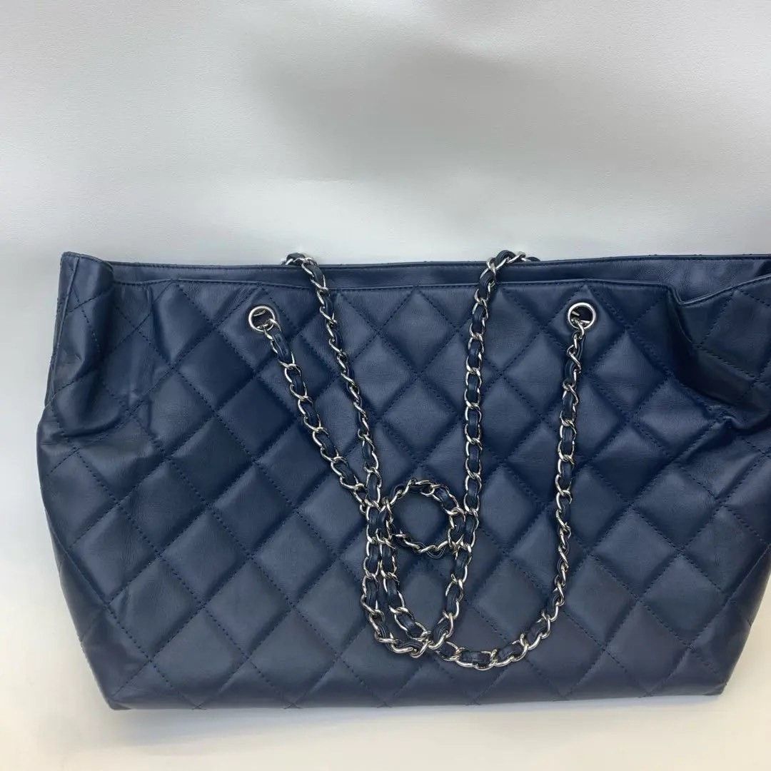 Chanel Pre-loved Bag Very good condition Size ONE SIZE - 4 Thumbnail