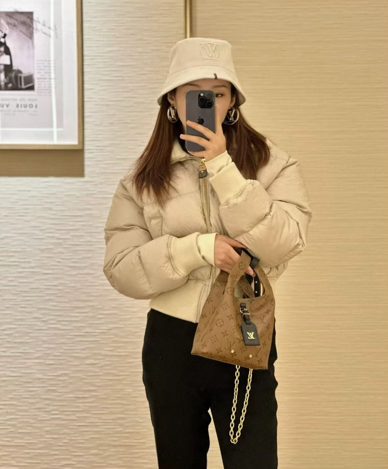 Louis Vuitton Pre-loved Bag Very good condition Size ONE SIZE - 9 Thumbnail