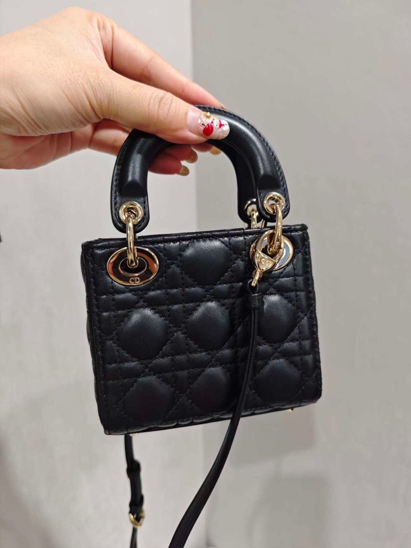 Dior Pre-loved Bag Very good condition Size ONE SIZE - 2 Thumbnail