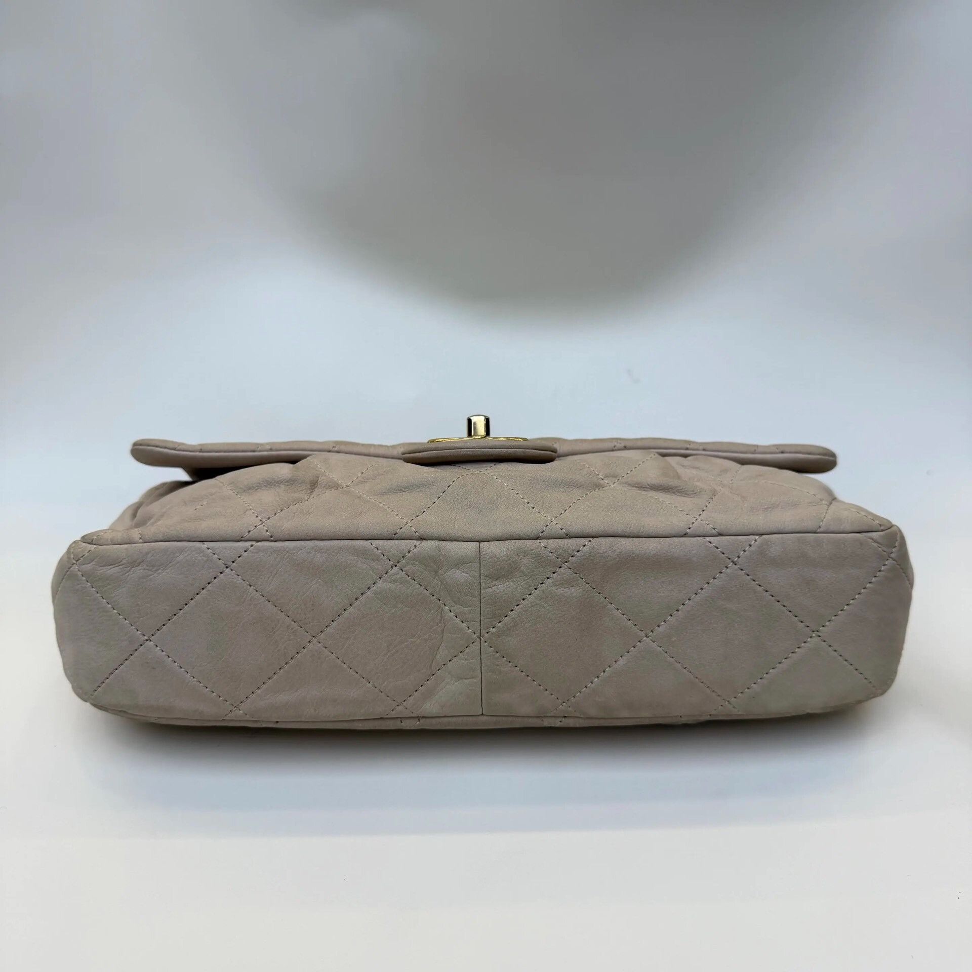 Chanel Pre-loved Bag Very good condition Size ONE SIZE - 7 Thumbnail