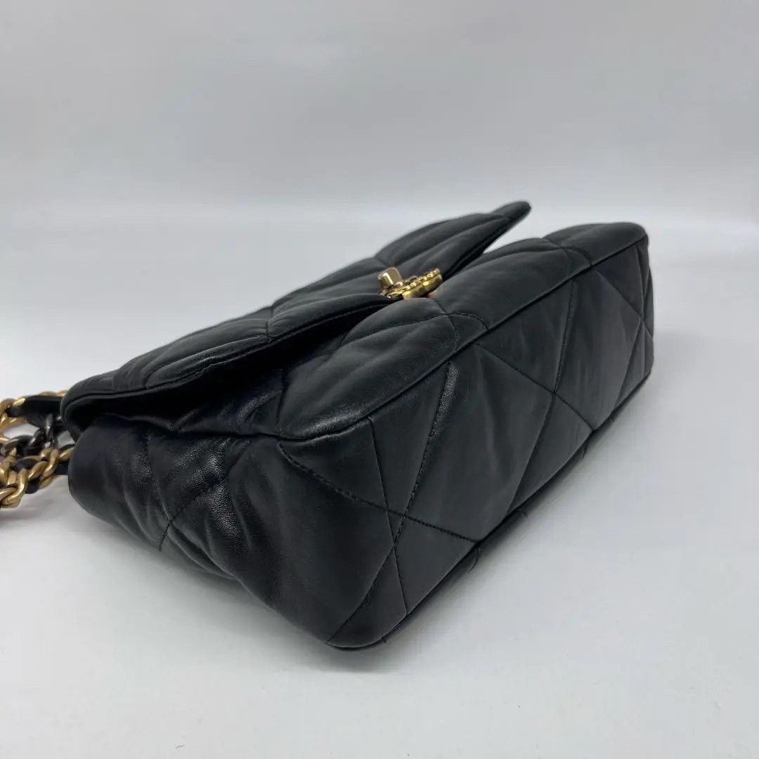 Chanel Pre-loved Bag Very good condition Size ONE SIZE - 4 Thumbnail