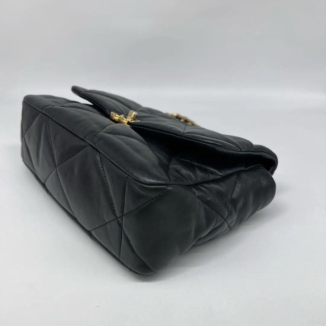 Chanel Pre-loved Bag Very good condition Size ONE SIZE - 6 Thumbnail