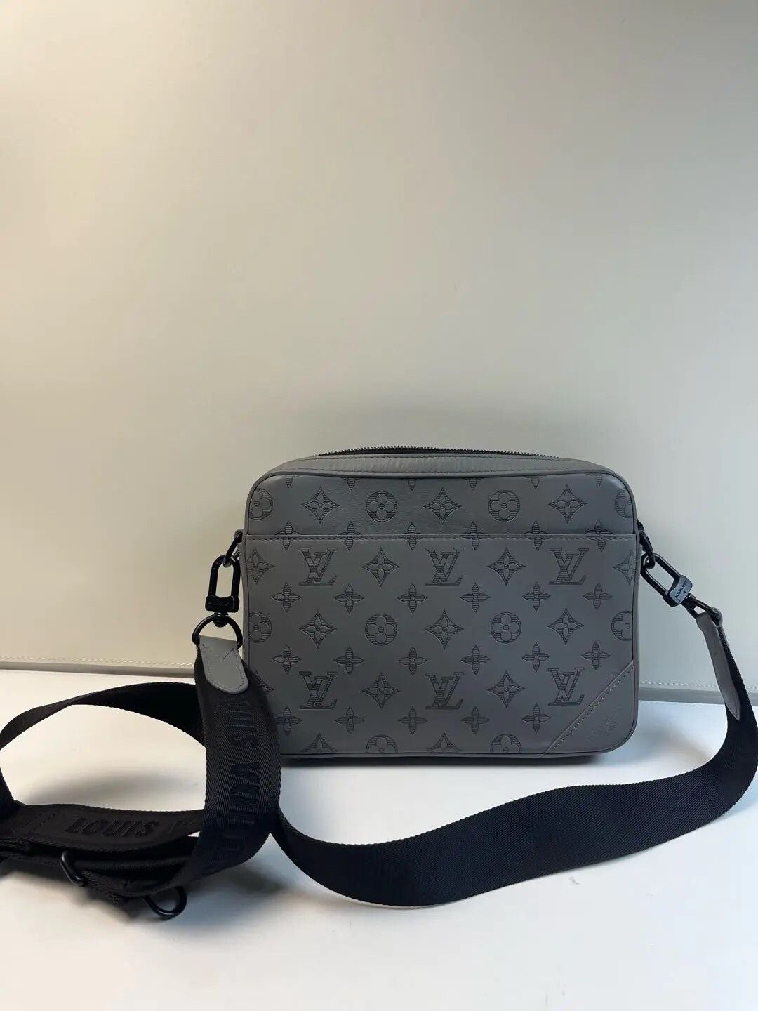 Louis Vuitton Pre-loved Bag Very good condition Size ONE SIZE - 2 Thumbnail