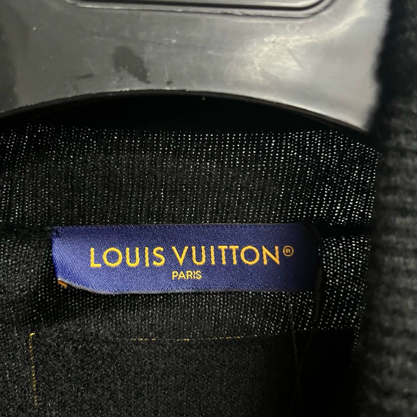 Louis Vuitton Louis Vuitton Casual Black T-Shirt XL Women Size XL / US 12-14 / IT 48-50 - 2 Thumbnail