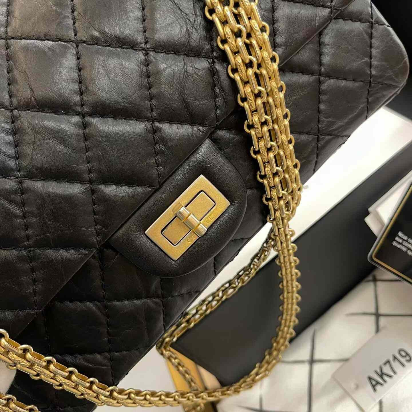 Chanel Pre-loved Bag Very good condition Size ONE SIZE - 7 Thumbnail