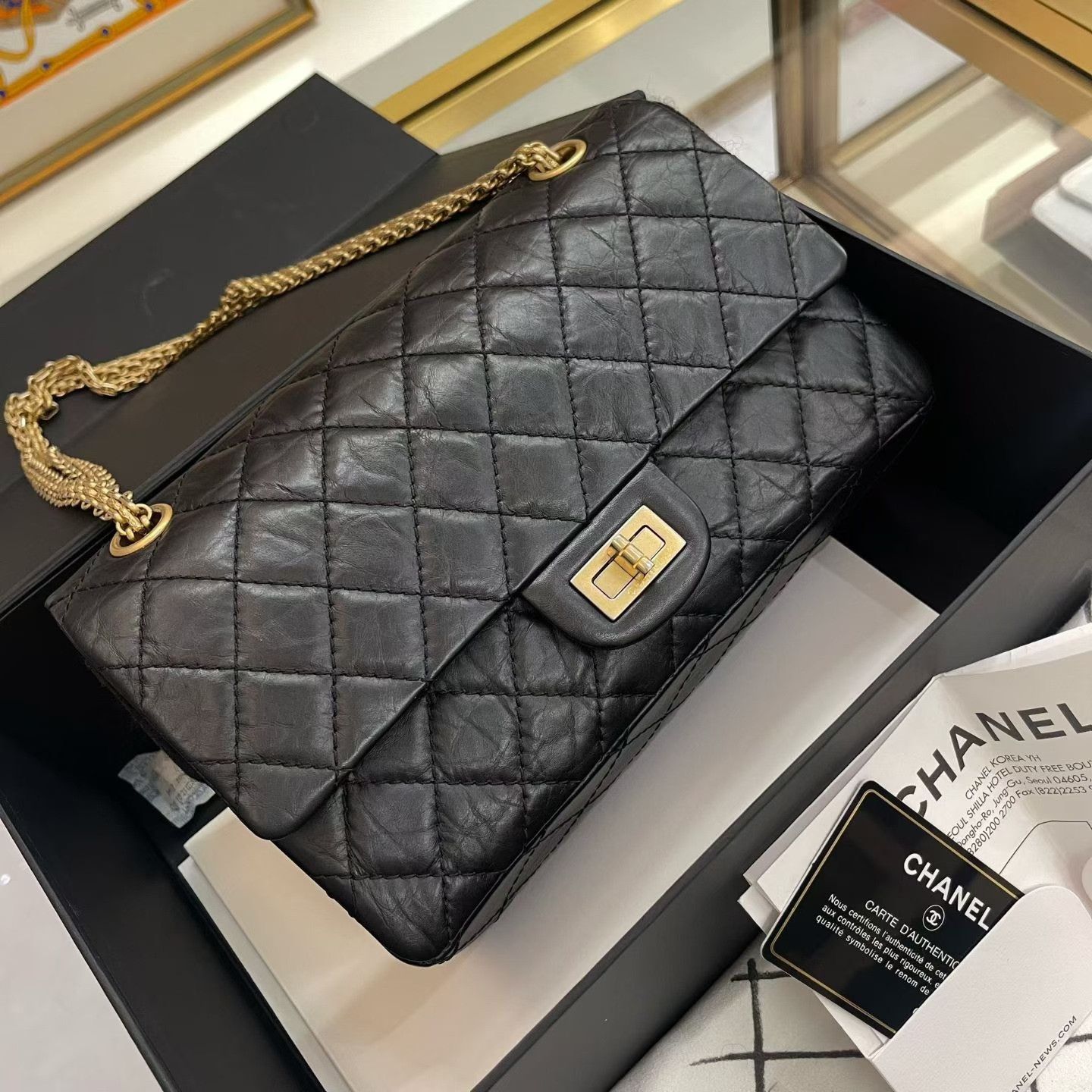 Chanel Pre-loved Bag Very good condition Size ONE SIZE - 2 Thumbnail