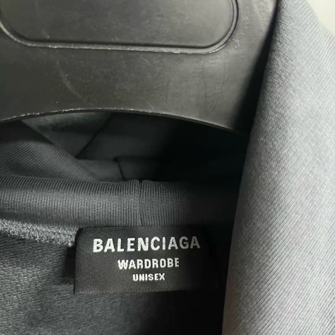 Balenciaga Balenciaga Retro Printed Gray Hoodie XL Men Size US XL / EU 56 / 4 - 2 Thumbnail