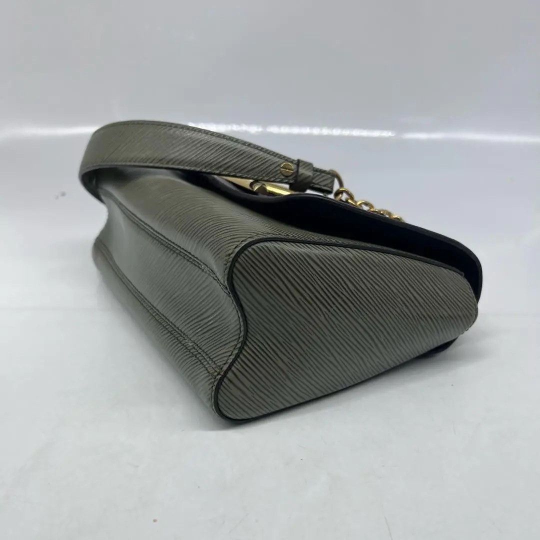 Louis Vuitton Pre-loved Bag Very good condition Size ONE SIZE - 6 Thumbnail