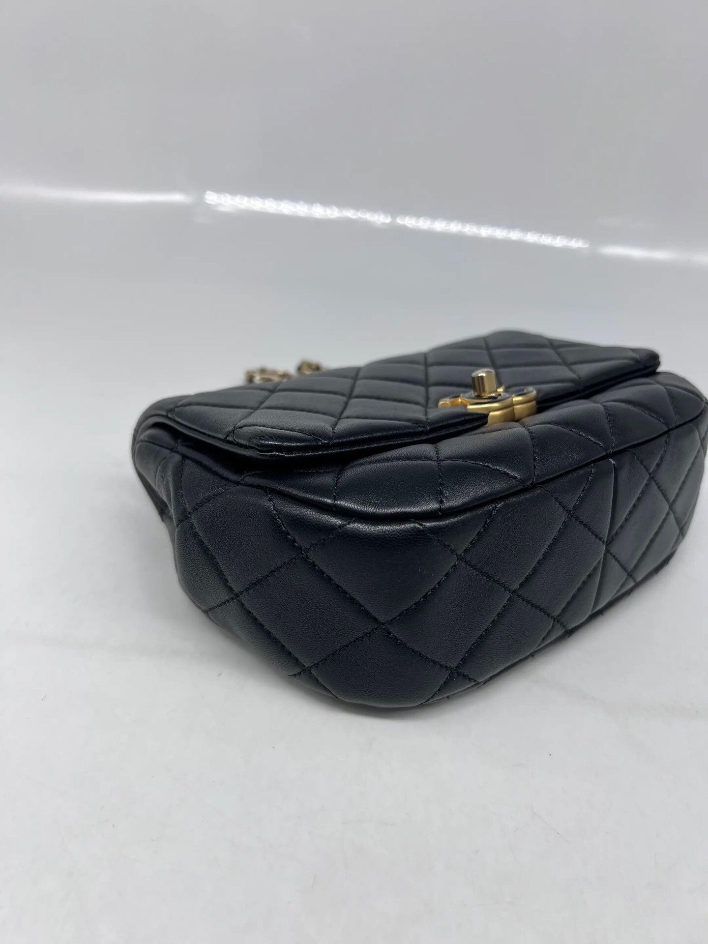 Chanel Pre-loved Bag Very good condition Size ONE SIZE - 7 Thumbnail