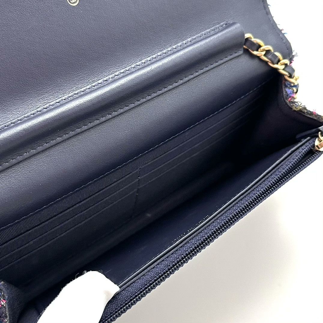 Chanel Pre-loved Bag Very good condition Size ONE SIZE - 6 Thumbnail