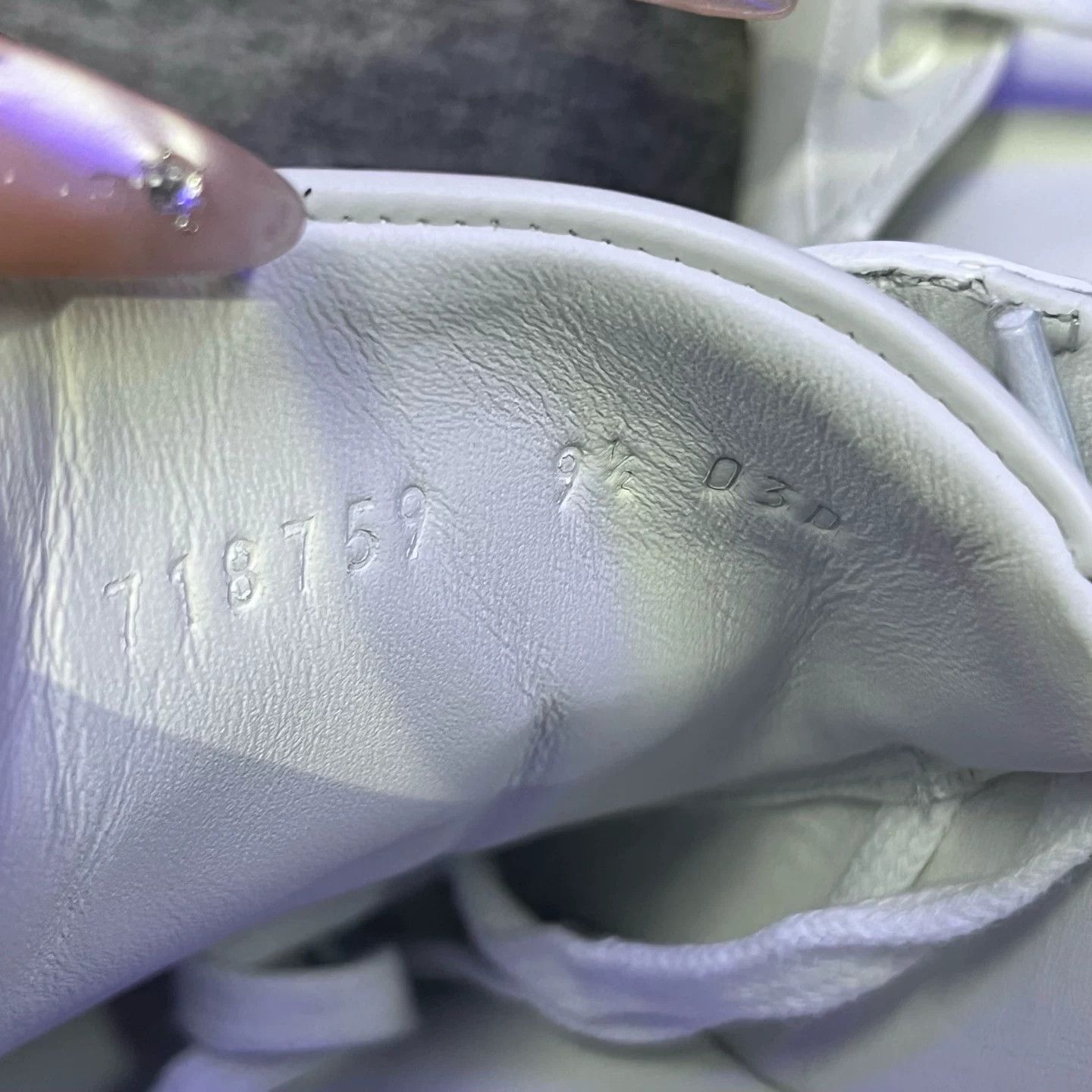 Gucci Gucci White Lowtop Sneakers 9.5 Women Size US 9.5 / IT 39.5 - 5 Thumbnail
