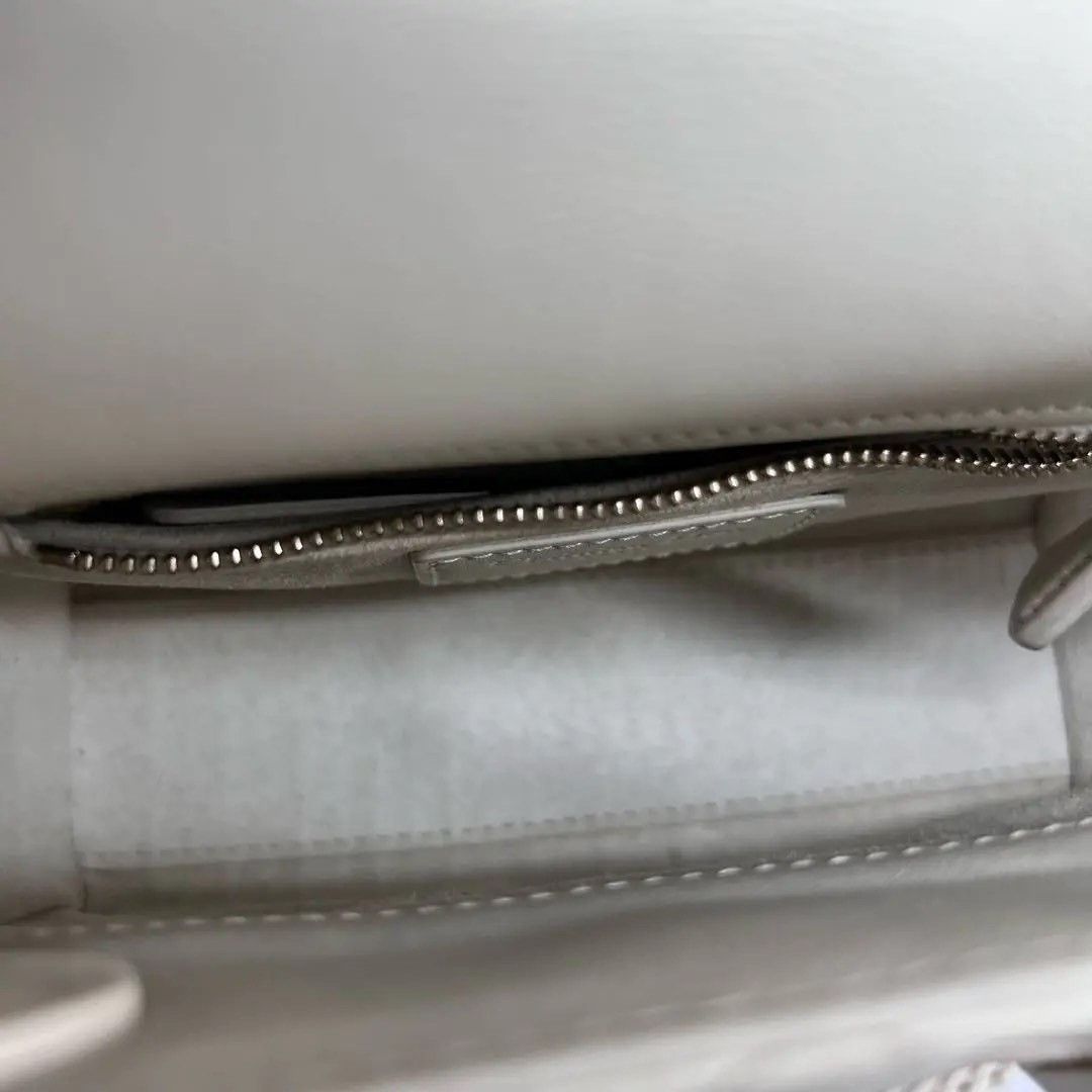 Dior Pre-loved Bag Very good condition Size ONE SIZE - 9 Thumbnail