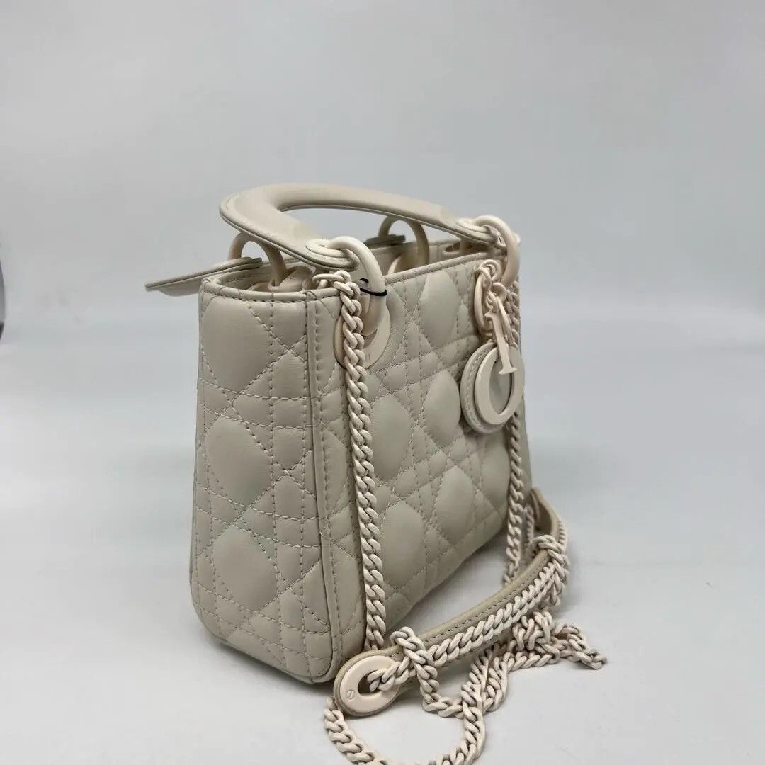 Dior Pre-loved Bag Very good condition Size ONE SIZE - 3 Thumbnail