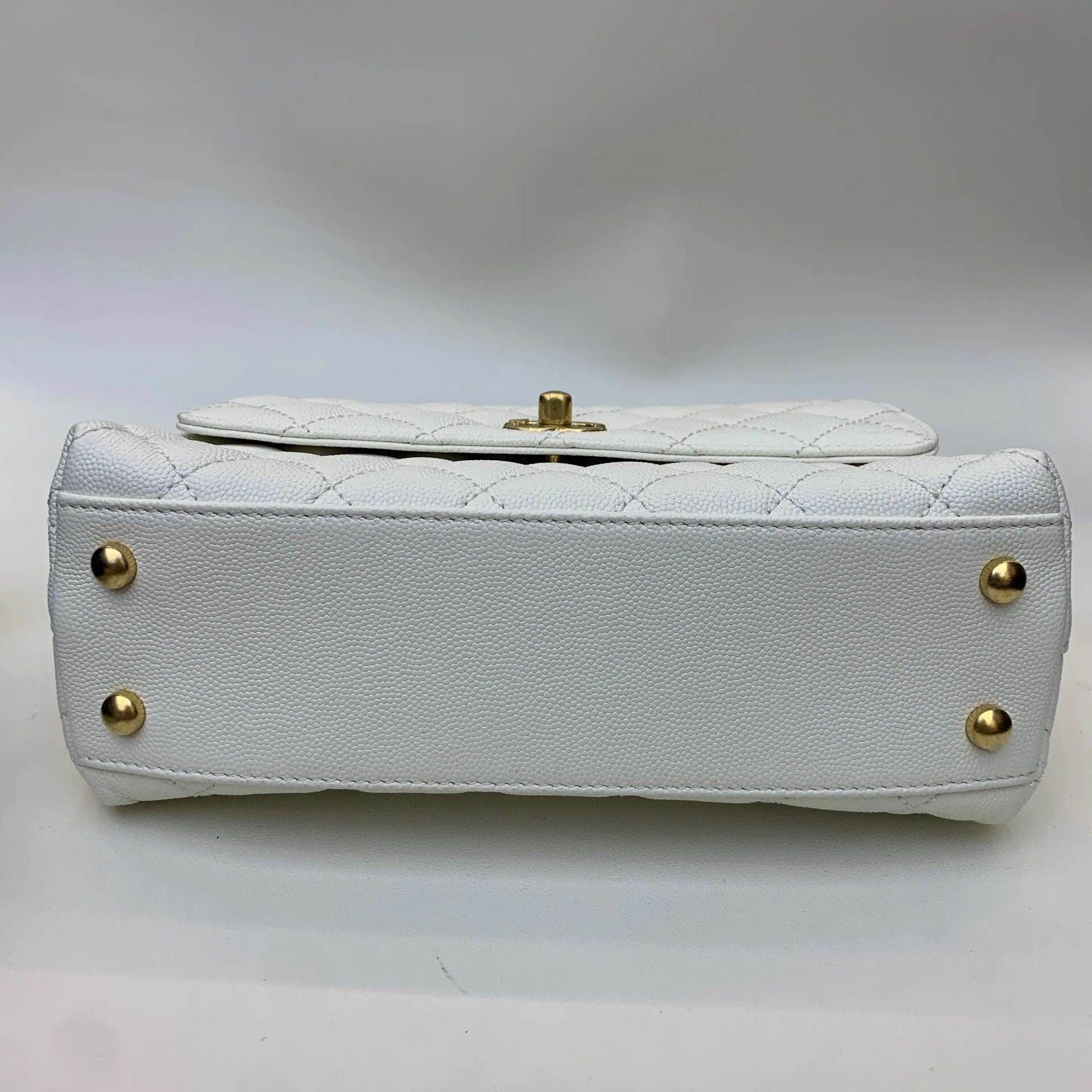 Chanel Pre-loved Bag Very good condition Size ONE SIZE - 6 Thumbnail