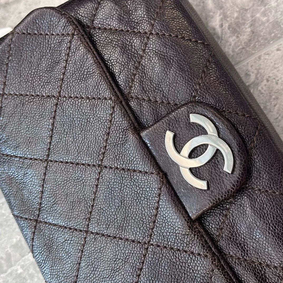 Chanel Pre-loved Bag Very good condition Size ONE SIZE - 2 Thumbnail
