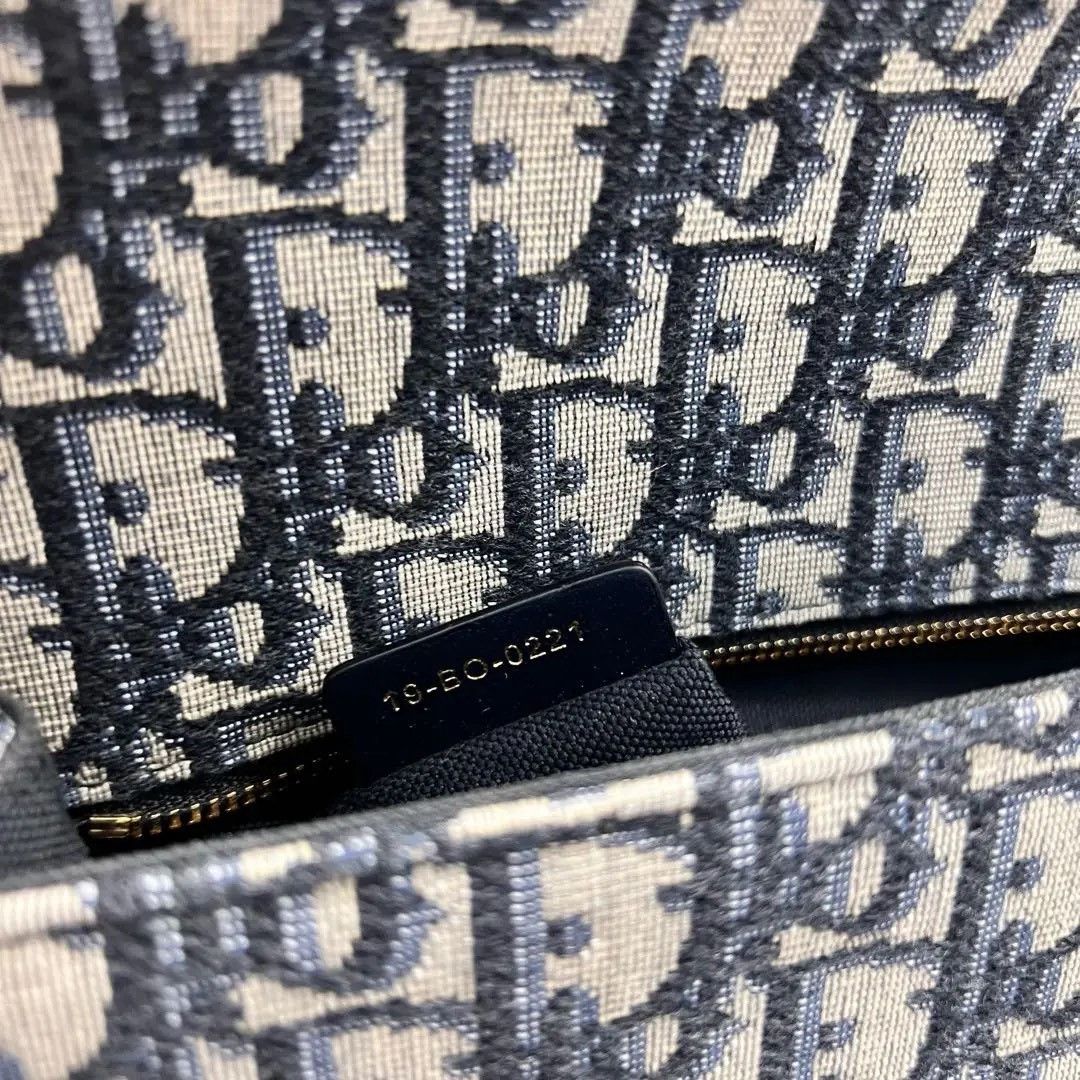 Dior Pre-loved Bag Very good condition Size ONE SIZE - 8 Thumbnail