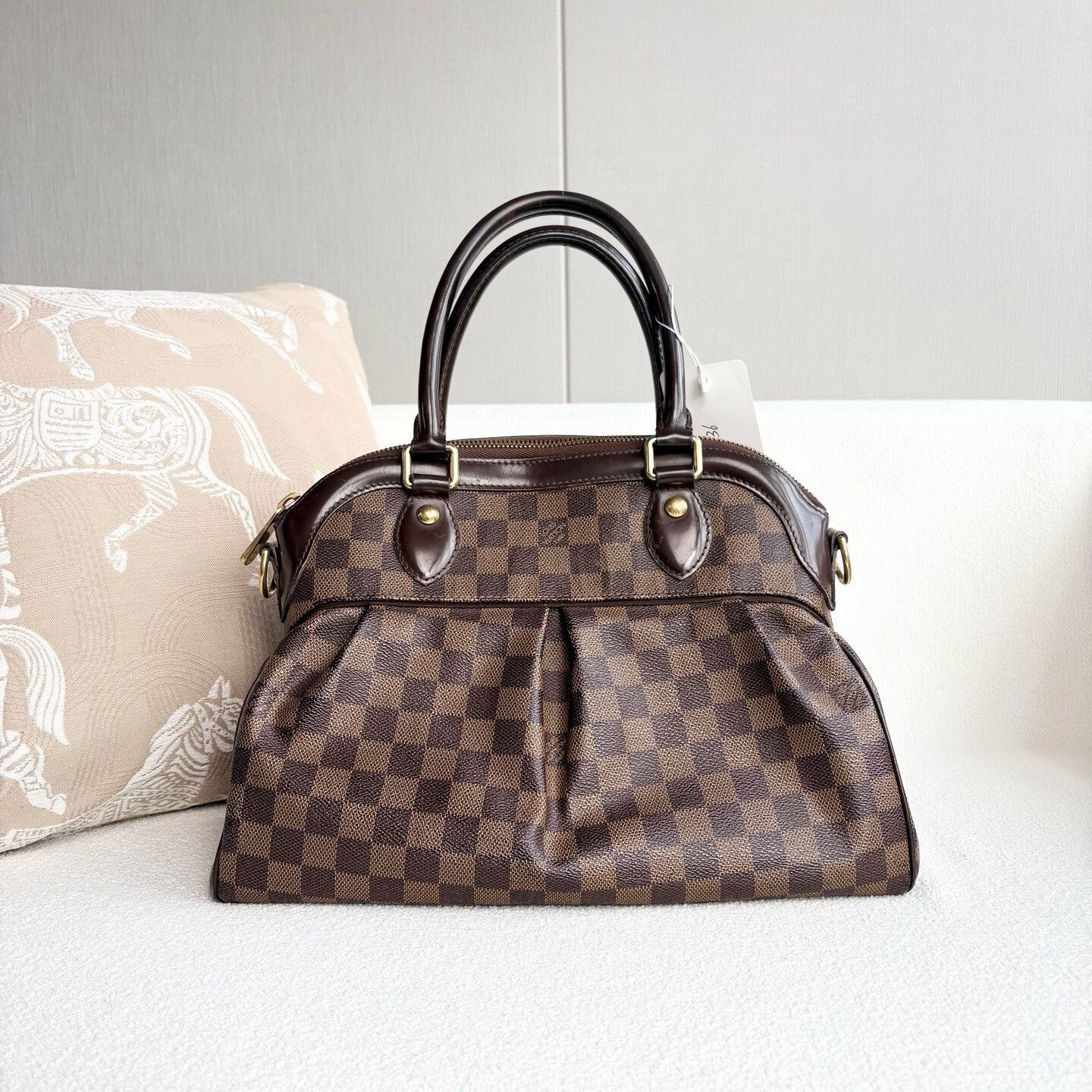 Louis Vuitton Pre-loved Bag Very good condition Size ONE SIZE - 2 Thumbnail