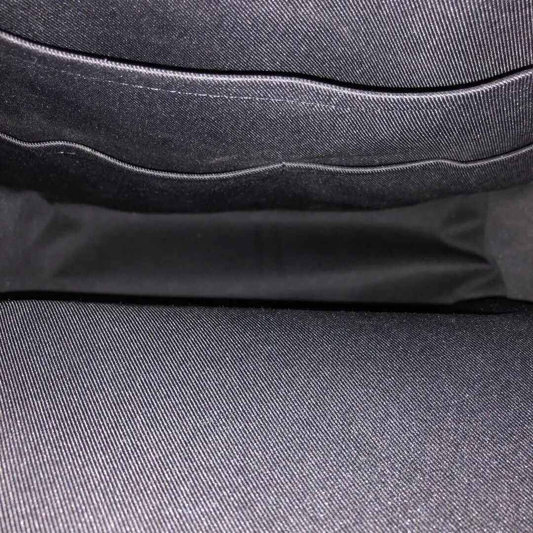 Louis Vuitton Pre-loved Bag Very good condition Size ONE SIZE - 8 Thumbnail