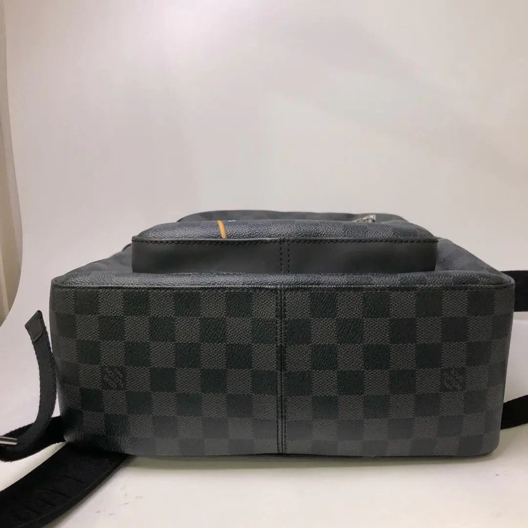 Louis Vuitton Pre-loved Bag Very good condition Size ONE SIZE - 5 Thumbnail