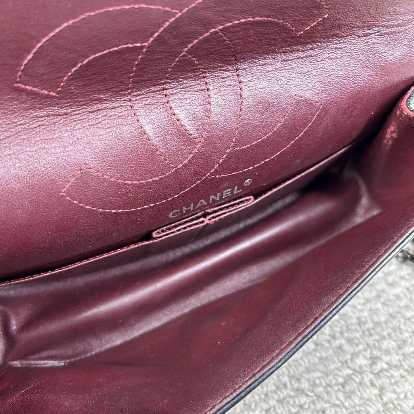 Chanel Pre-loved Bag Very good condition Size ONE SIZE - 4 Thumbnail