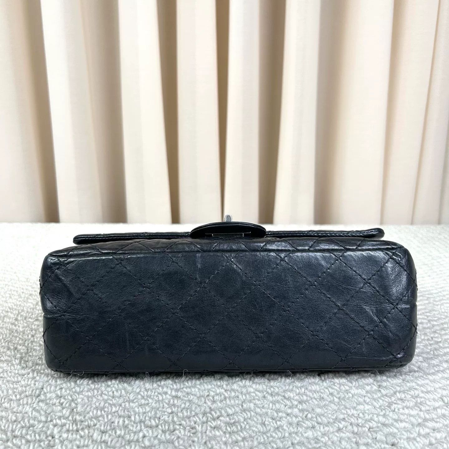 Chanel Pre-loved Bag Very good condition Size ONE SIZE - 3 Thumbnail