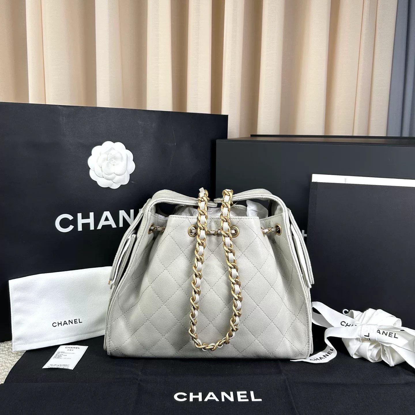 Chanel Pre-loved Bag Very good condition Size ONE SIZE - 2 Thumbnail