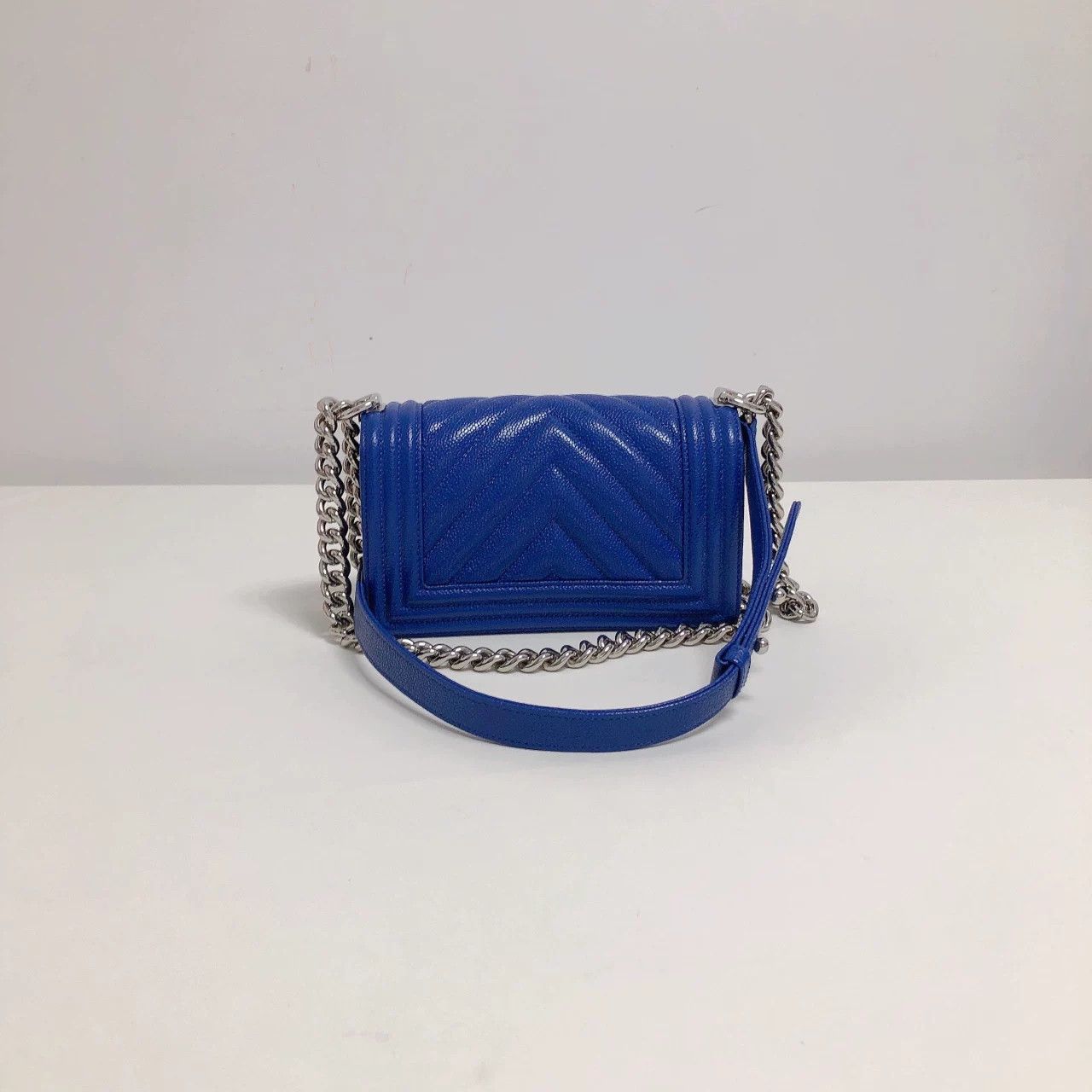 Chanel Pre-loved Bag Very good condition Size ONE SIZE - 3 Thumbnail
