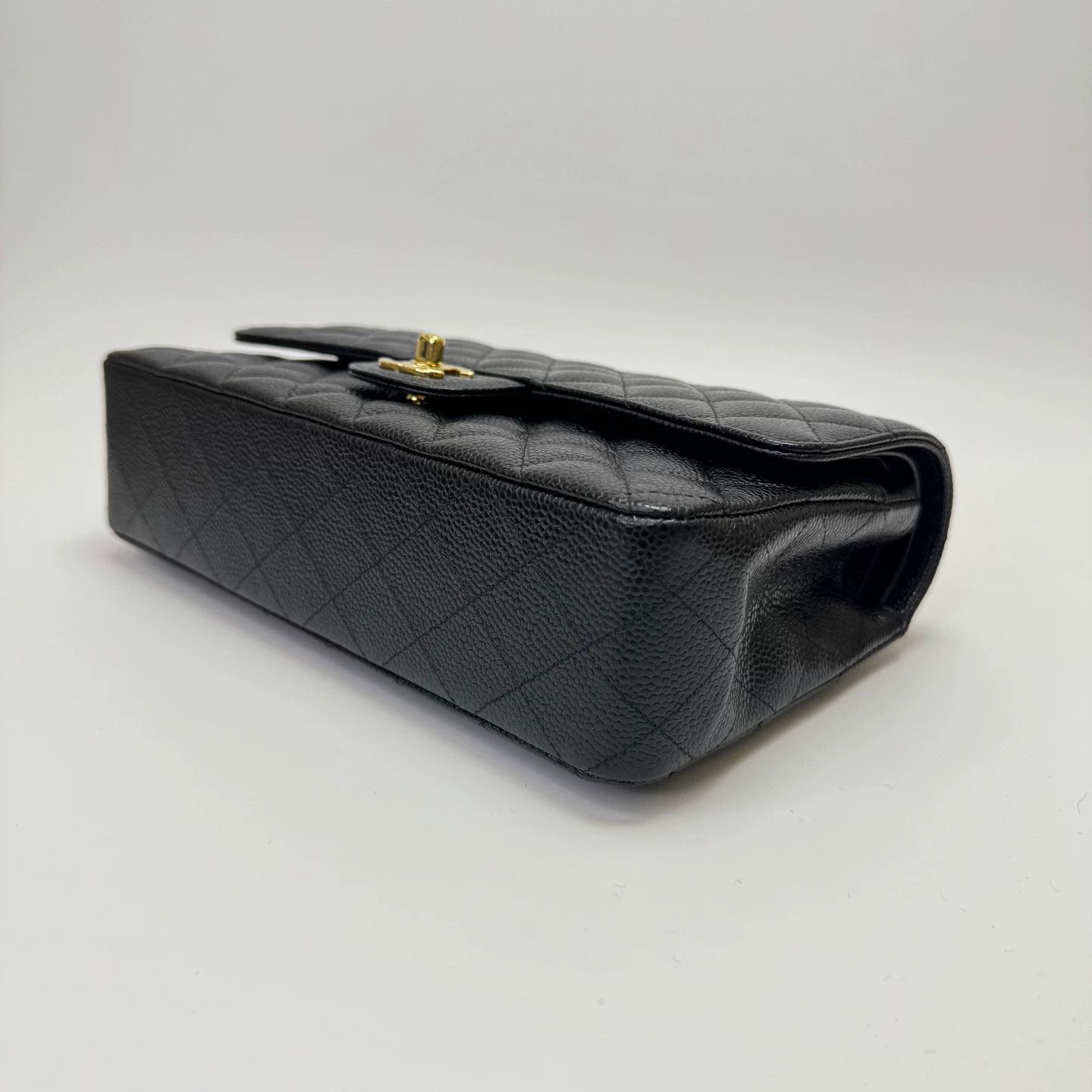 Chanel Pre-loved Bag Very good condition Size ONE SIZE - 7 Thumbnail