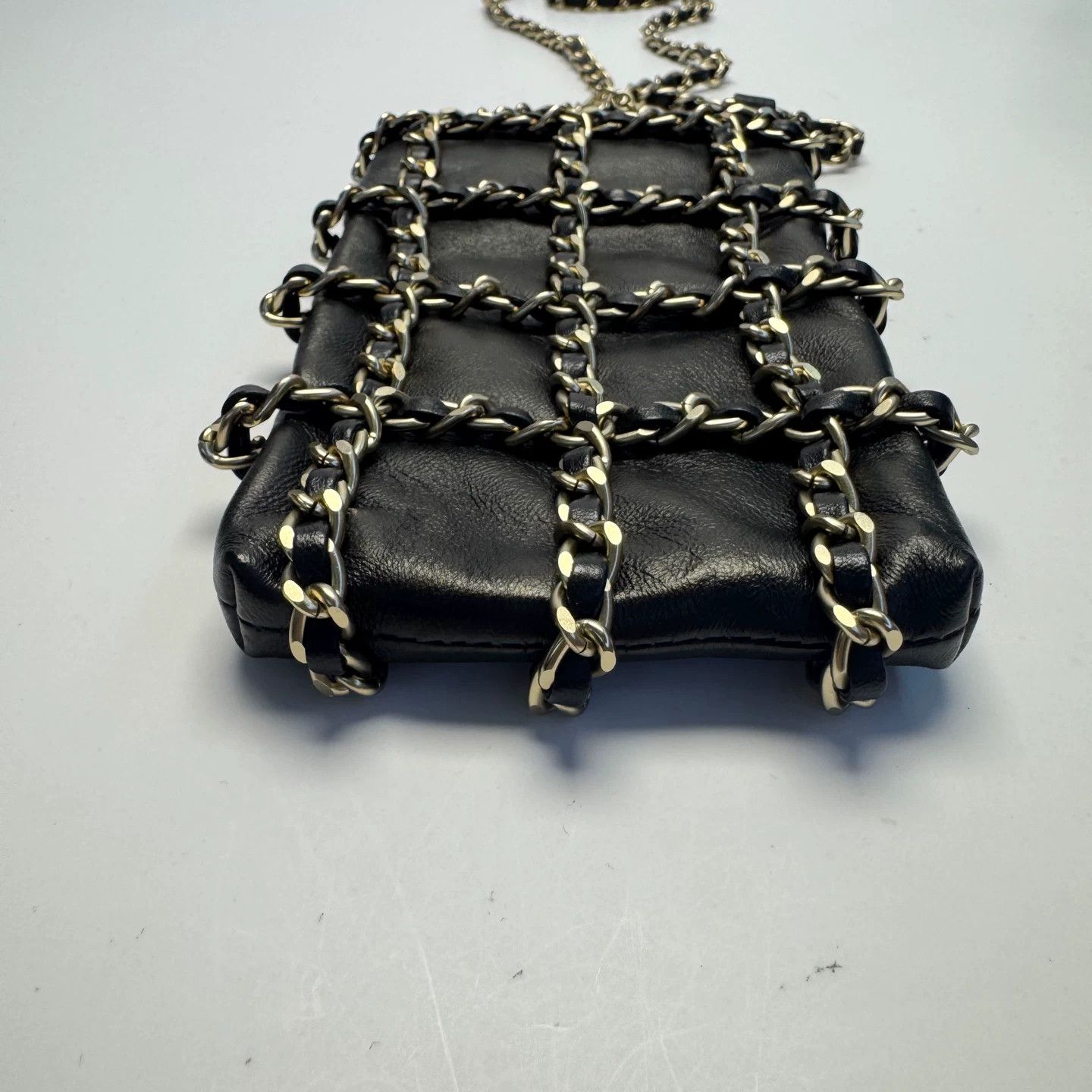 Chanel Pre-loved Bag Very good condition Size ONE SIZE - 6 Thumbnail