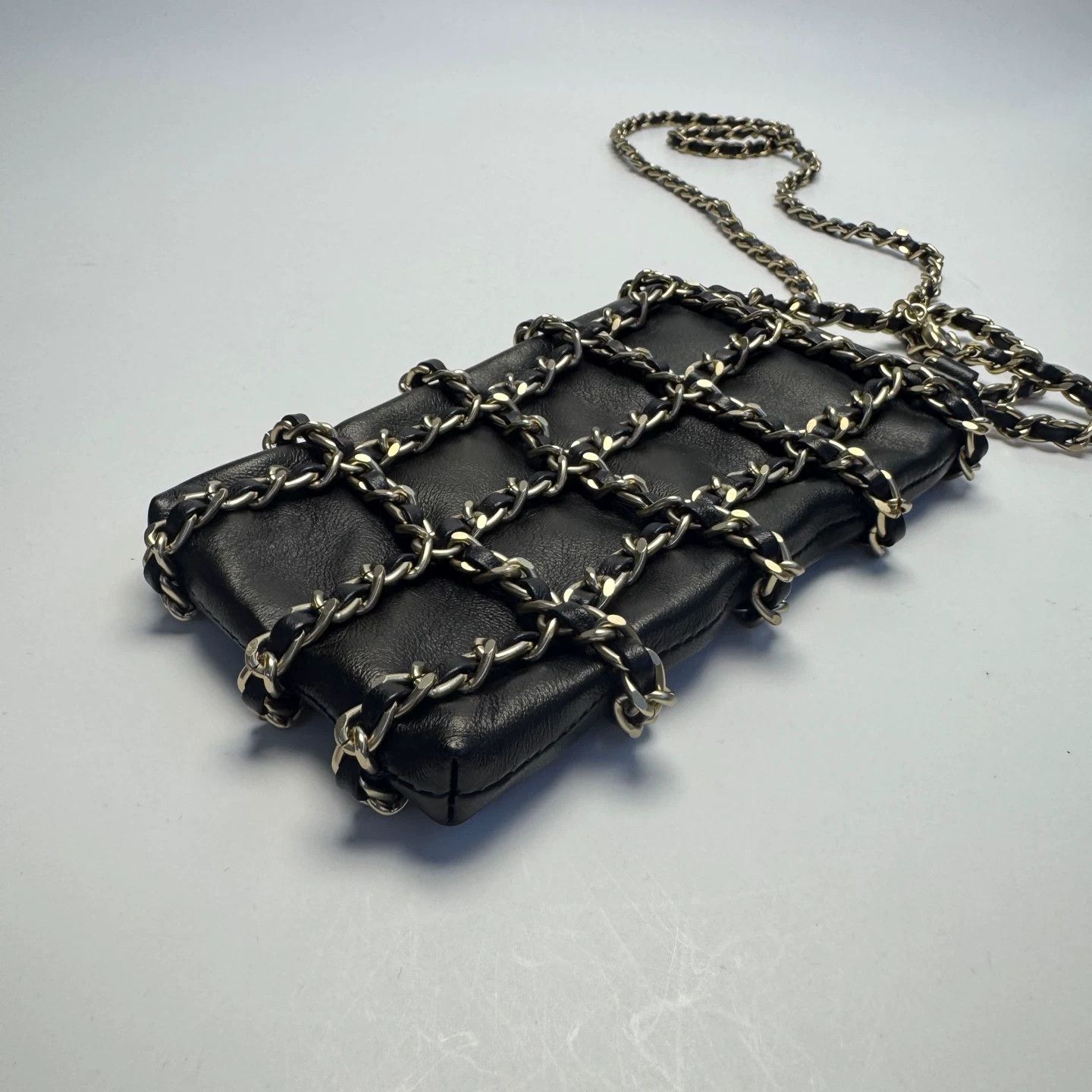 Chanel Pre-loved Bag Very good condition Size ONE SIZE - 5 Thumbnail
