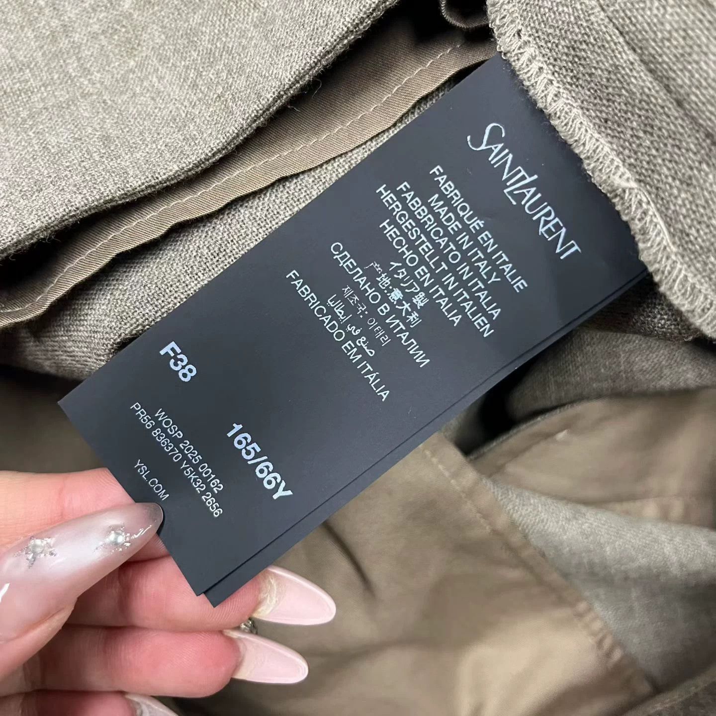 Saint Laurent Paris Saint Laurent Paris Casual Beige T-Shirt 38 Women Size S / US 4 / IT 40 - 3 Thumbnail