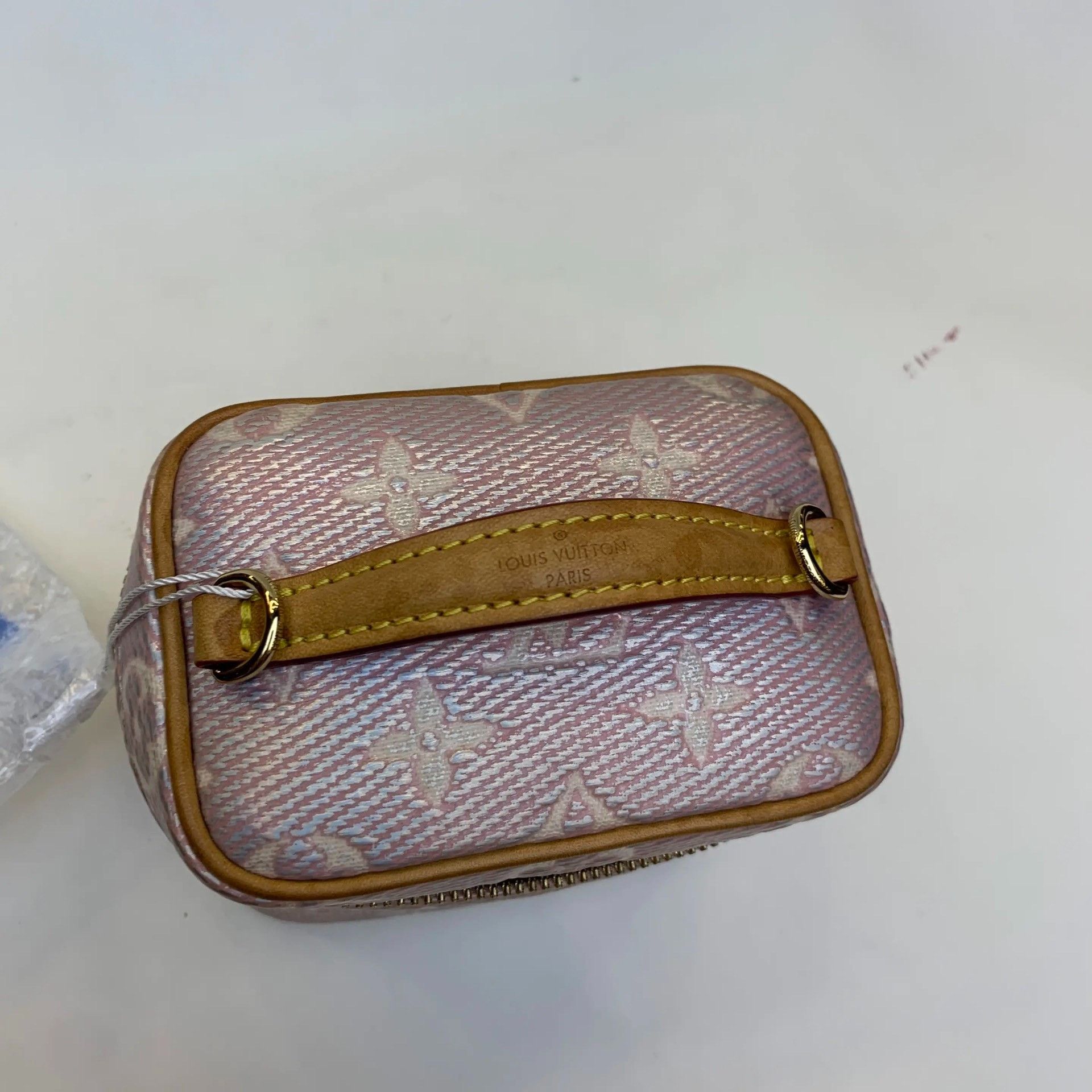 Louis Vuitton Pre-loved Bag Very good condition Size ONE SIZE - 7 Thumbnail