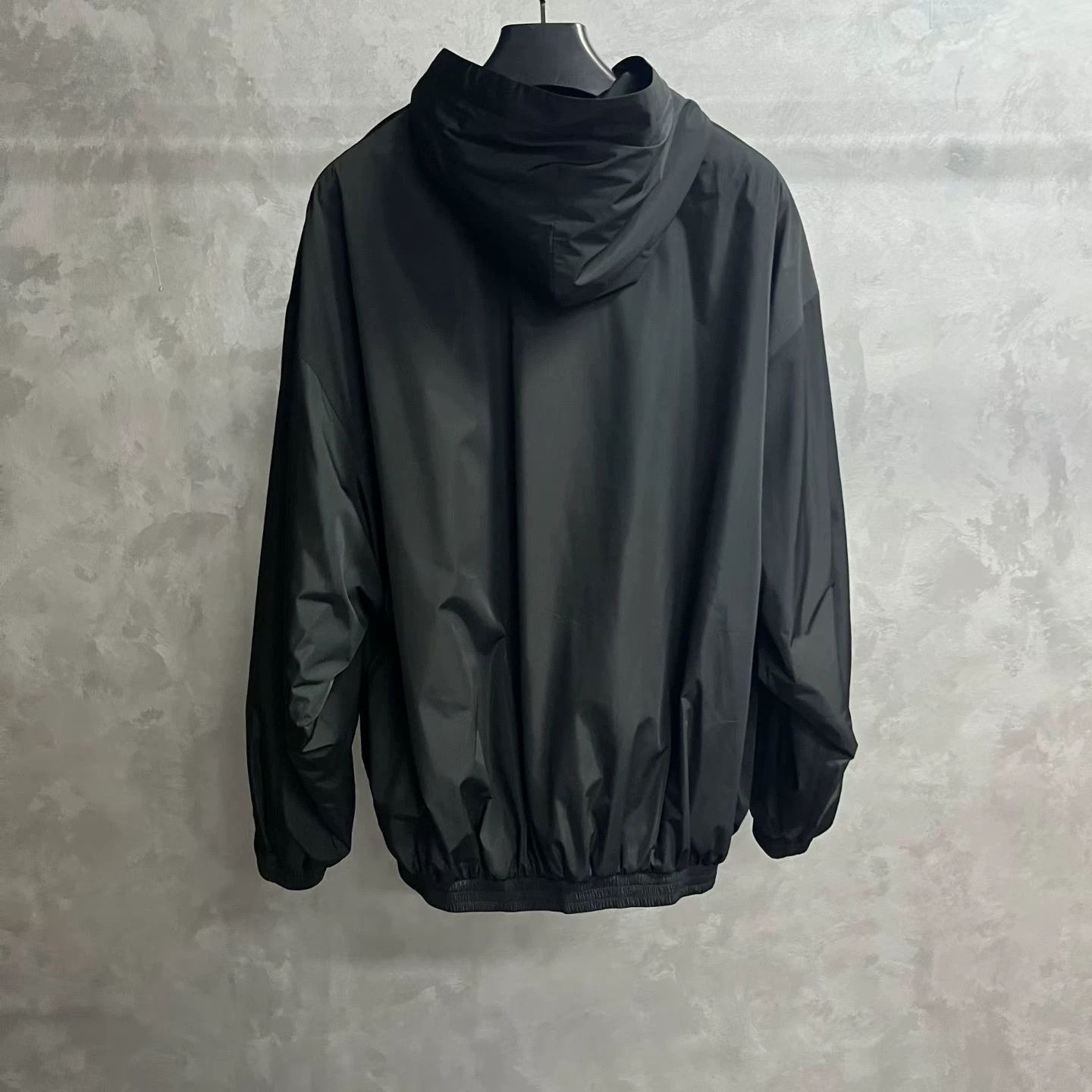 Balenciaga Balenciaga Embroidered Black Hoodie 3 Men Size US XS / EU 42 / 0 - 5 Thumbnail