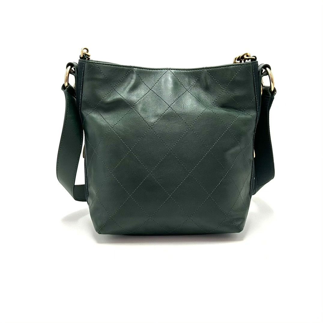 Chanel Pre-loved Bag Very good condition Size ONE SIZE - 2 Thumbnail