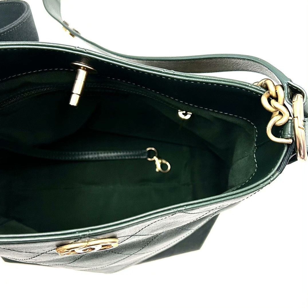 Chanel Pre-loved Bag Very good condition Size ONE SIZE - 6 Thumbnail