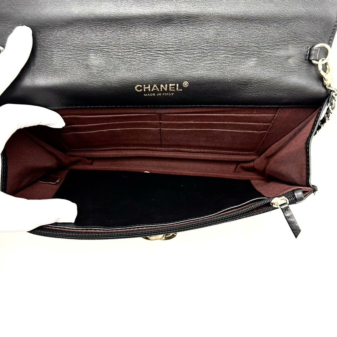 Chanel Pre-loved Bag Very good condition Size ONE SIZE - 6 Thumbnail
